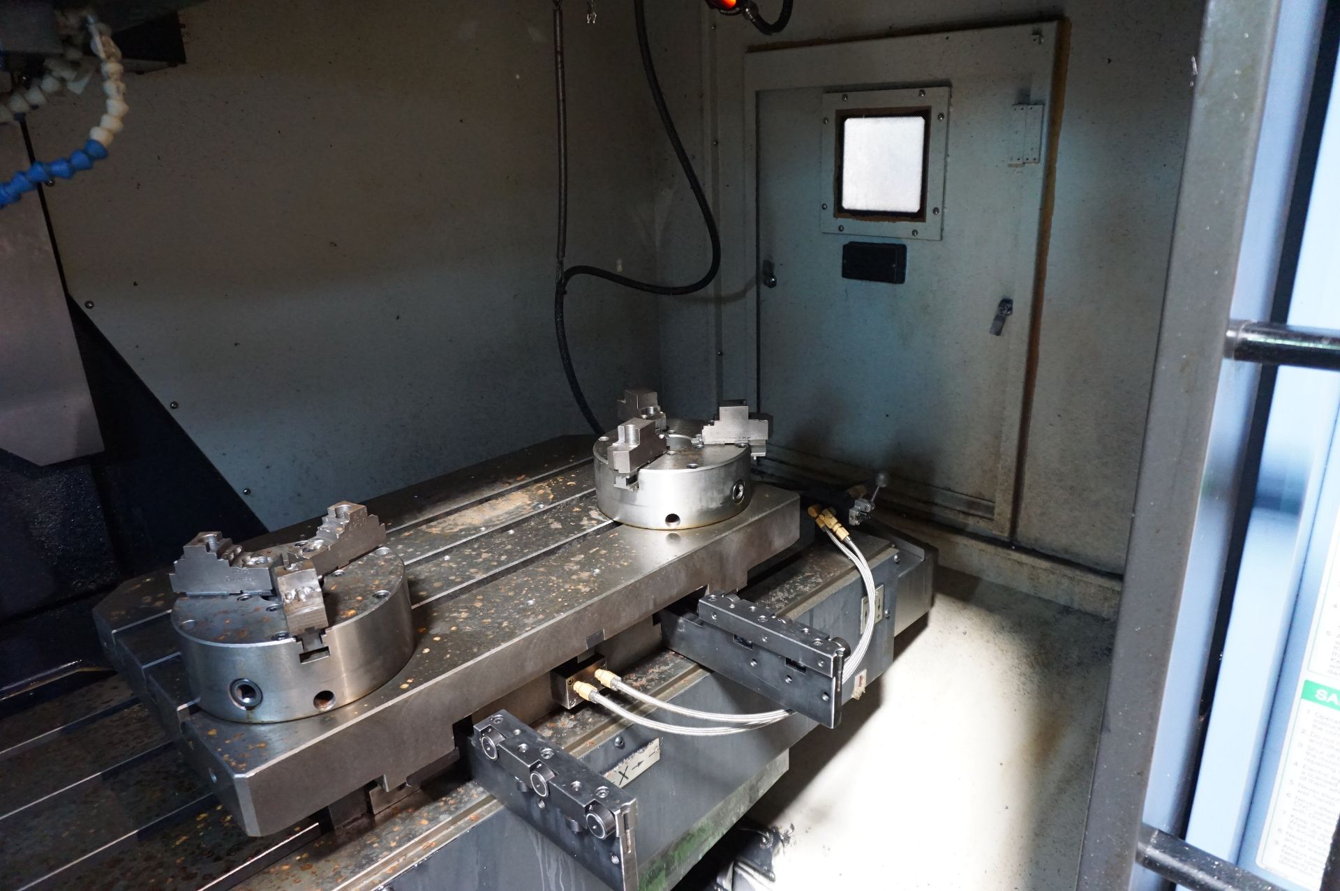 2013 DOOSAN DNM 500 CNC VERTICAL MACHINING CENTER, 9118 APPROX RUN TIME AS OF MAY 9 2024, 8,000 - Image 10 of 20