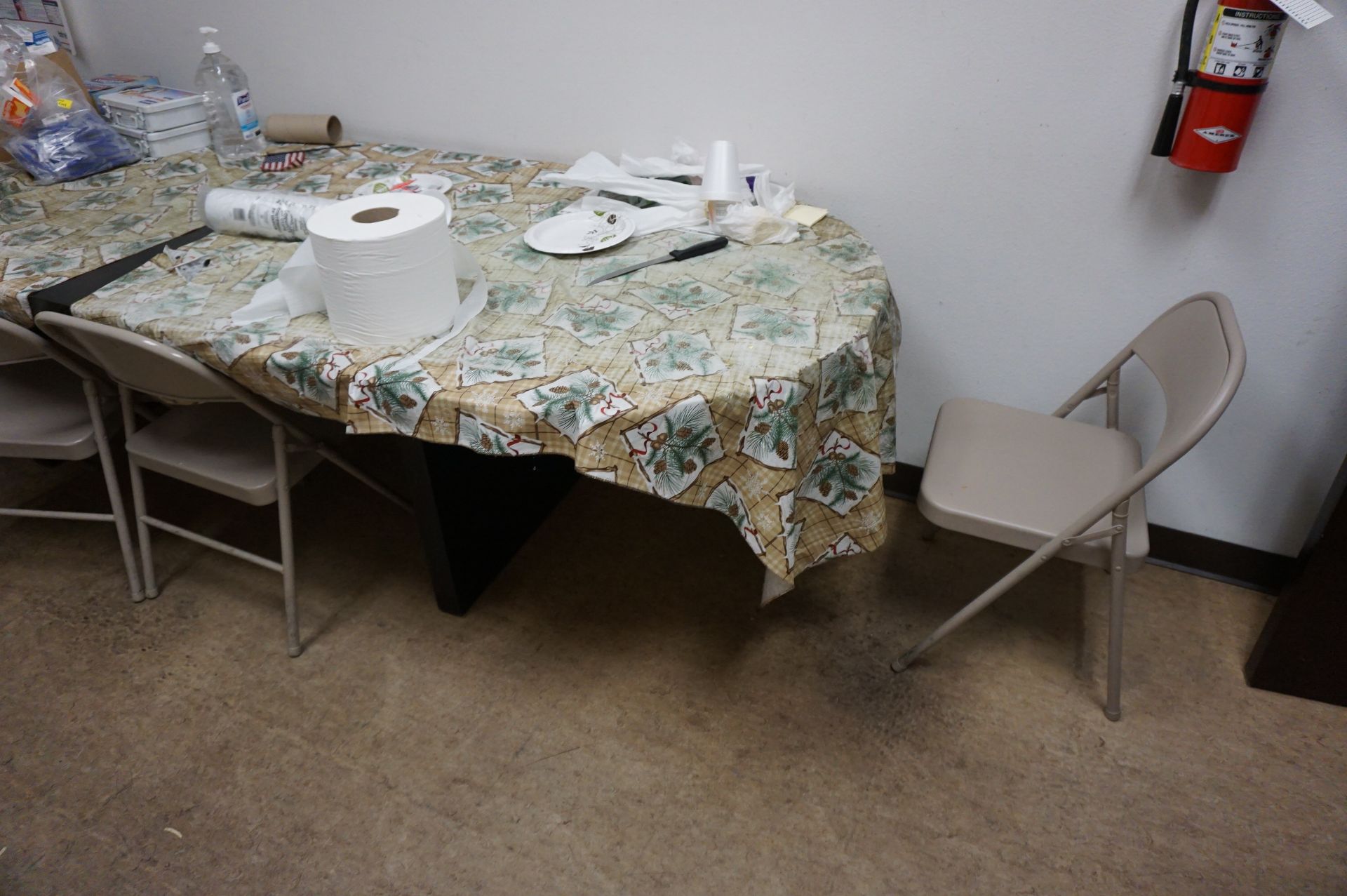 CONTENTS OF BREAKROOM IN OFFICES, FIRST FLOOR TO INCLUDE: TABLE, FOLDING CHAIRS, REFRIGERATOR, - Image 2 of 12