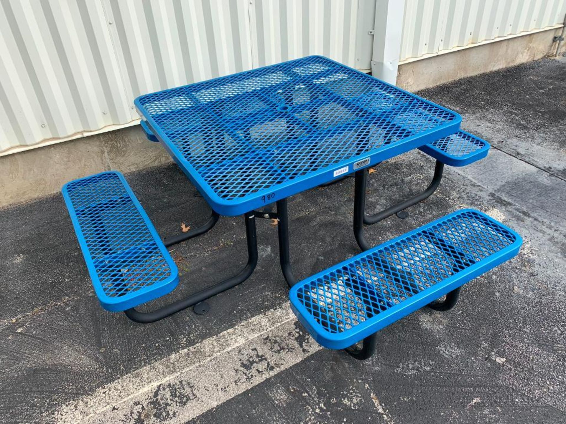 (8x) Global Square Outdoor Tables