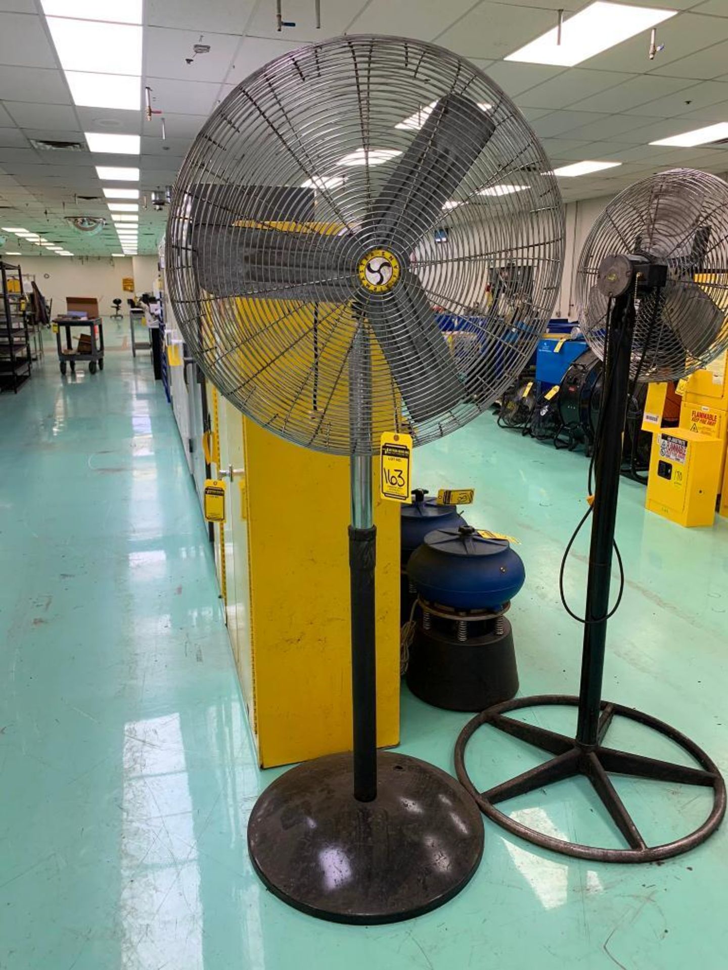 Airmaster 30" Pedestal Fan