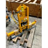 Anver Corporation Vacuum Sheet Lifter, Model S0170009292A, Load Capacity: 800 LB.