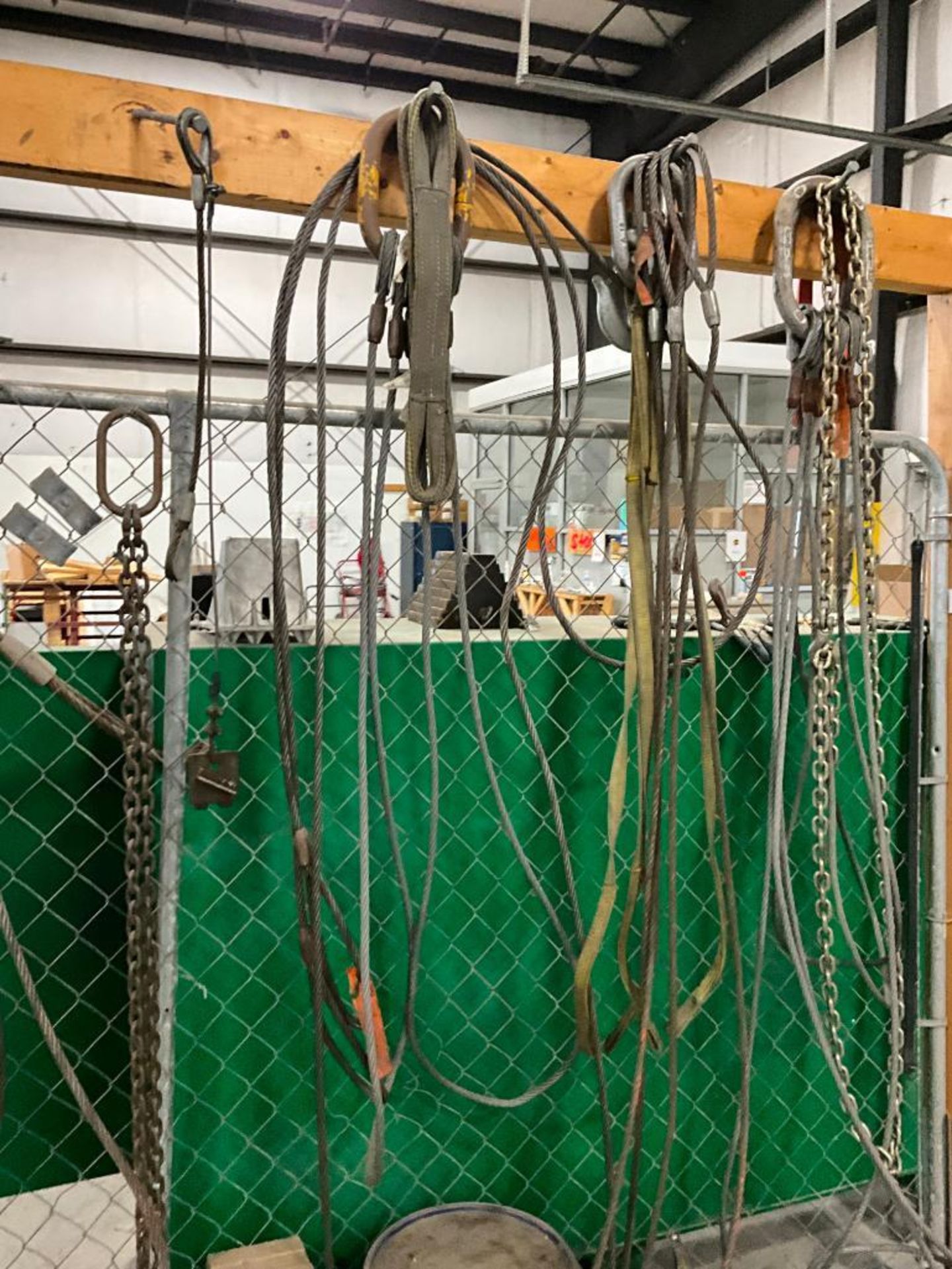 Heavy Duty Loading Cables and Chain - Image 4 of 8