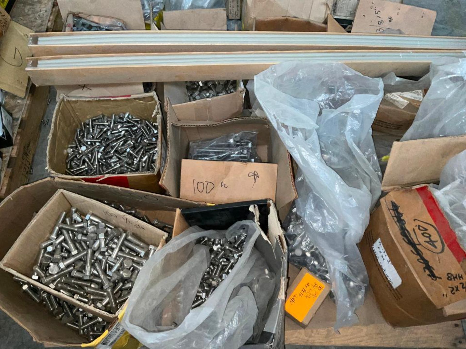 (30) Pallets of Concrete Anchors, Washers Flat & Lock, Nuts, Allen Head Bolts, Acorn Nuts, Threaded - Image 110 of 165