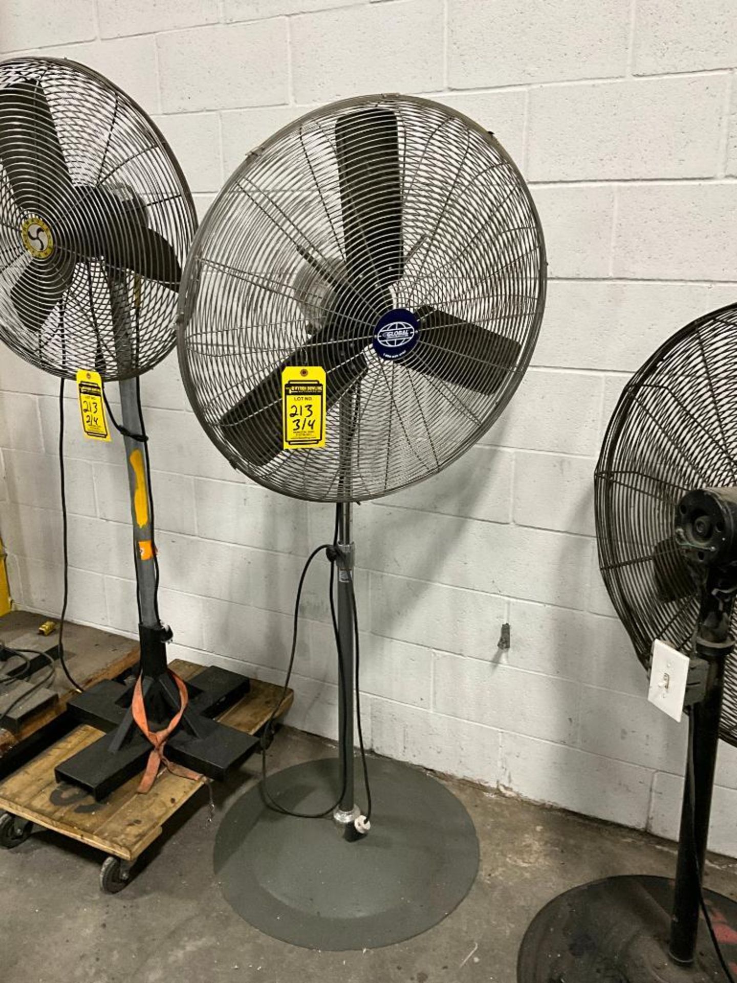 (4) Shop Fans;(2) 27" & (2) 29" - Image 5 of 8