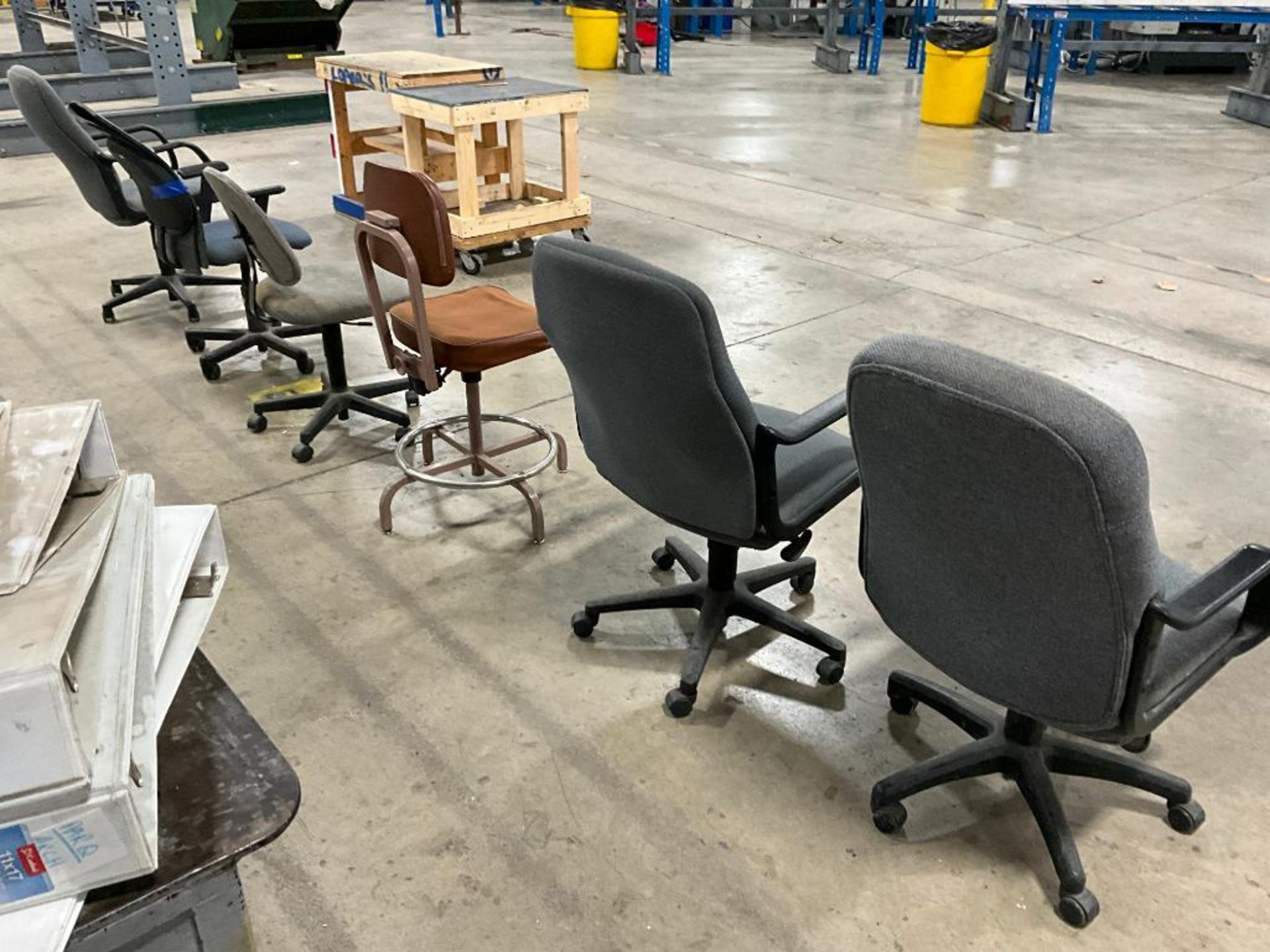 (30) Assorted Office & Folding Chairs - Image 13 of 14