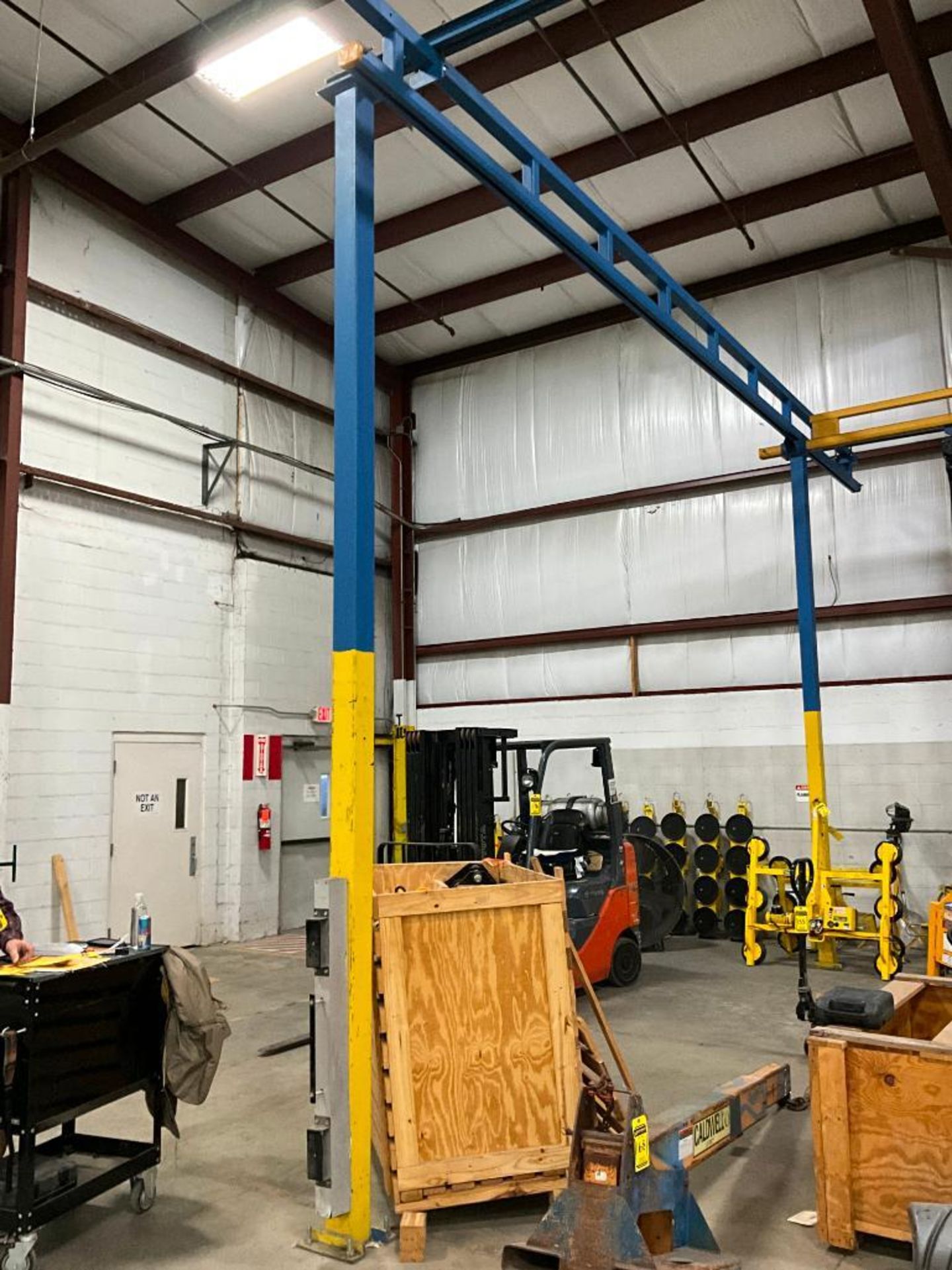 Gorbel Freestanding Crane System, 1,000 LB. Bridge Crane, 16' H x 17' 8" W x 22' 6 " D - Image 4 of 20