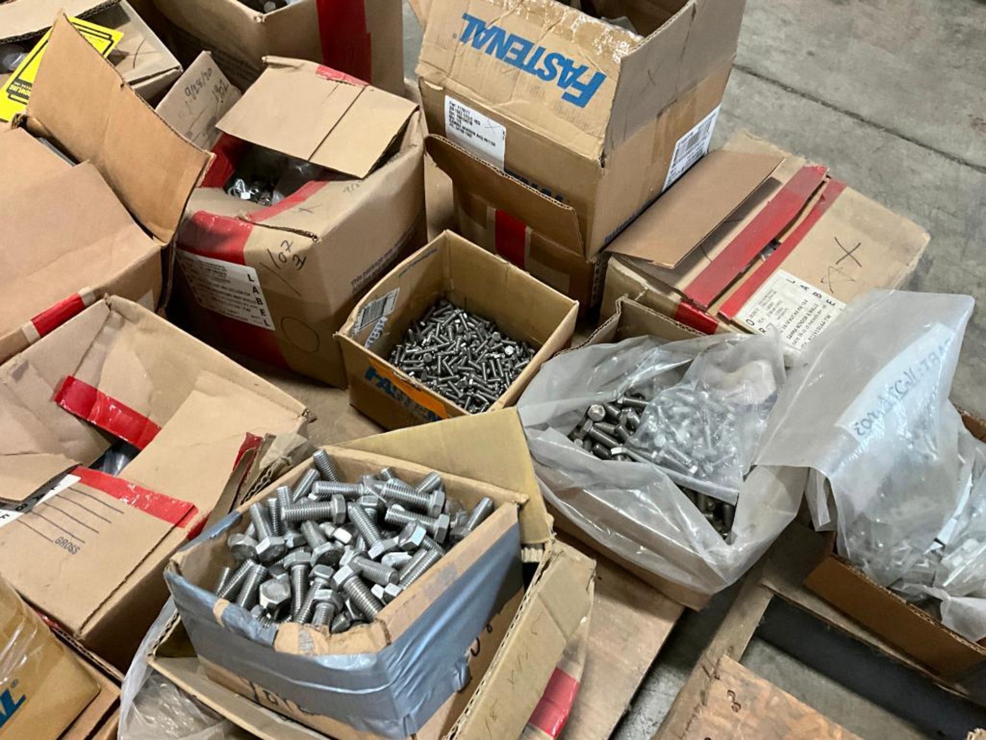 Pallets of Bolts, Nuts, Washers, Screws, 1-1/2" Square Tubing; 2=10' & 1= 6-1/2', Plastic Spacers, W - Image 112 of 124