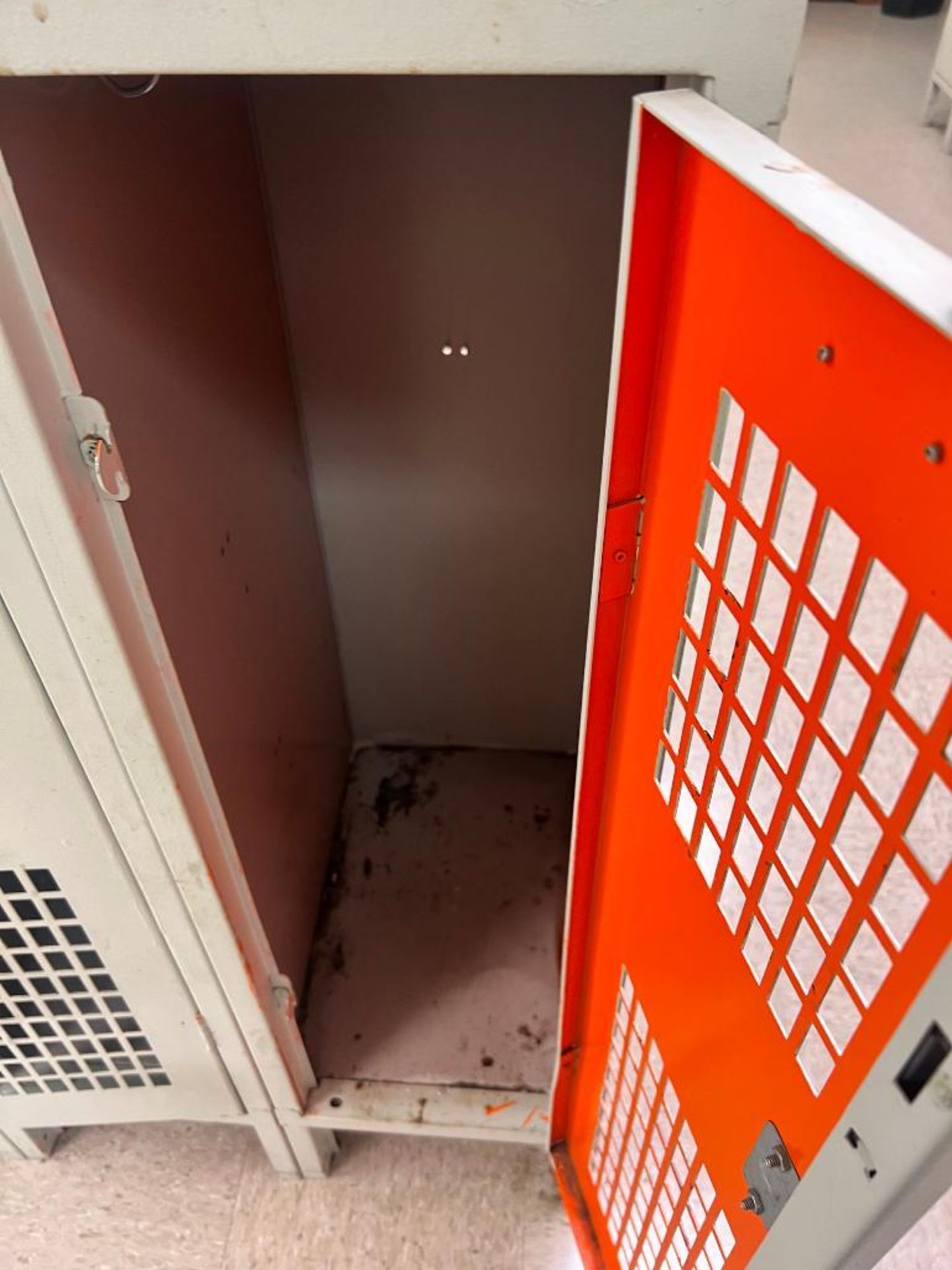(82) Republic Steel Lockers ($250 Loading fee will be added to buyers invoice) - Image 5 of 5