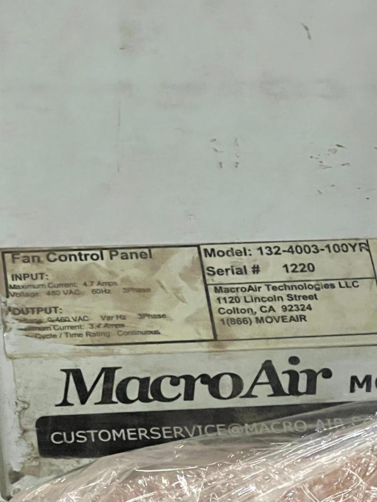 Macro Air Fan (BIG ASS FAN - Style Ceiling Fan), Model 132-4993-100YR, S/N 1220, 9' 7" Blade ($150 L - Image 5 of 5