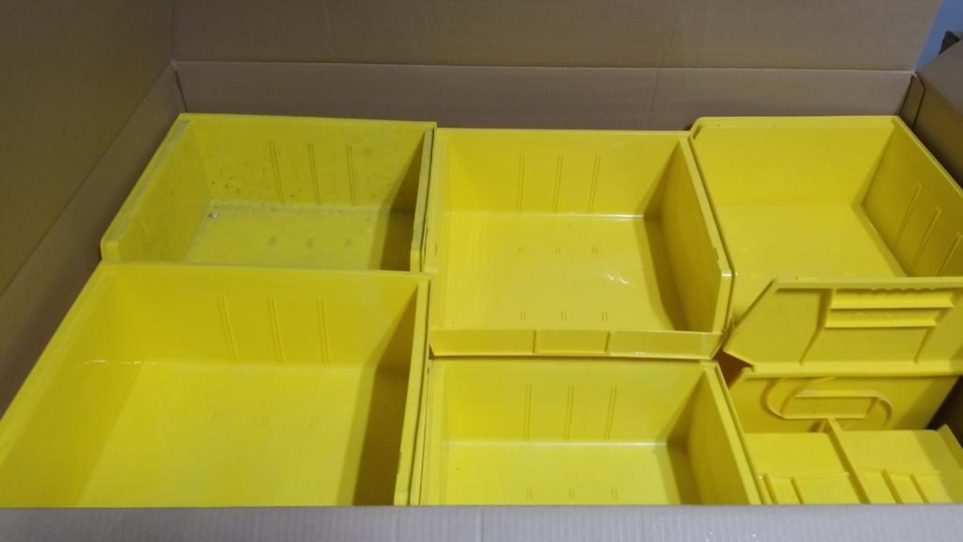 (2x) Large Box of Assorted Size Akro Bins