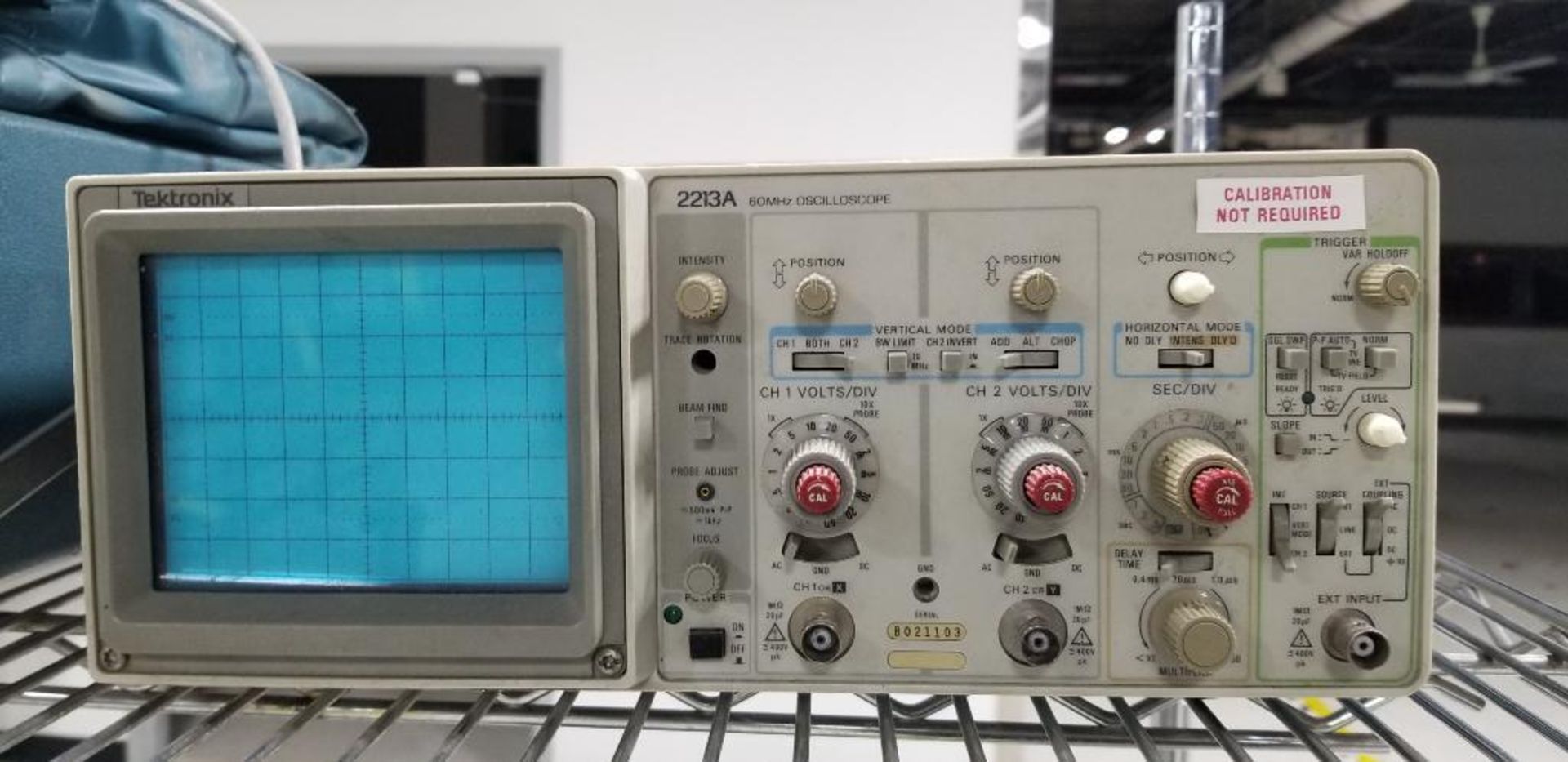 (3x) Tektronix Oscilloscopes; (1) Tektronix Model 2465A, (1) Tektronix Model 2247A, (1) Tektronix Mo - Image 2 of 7