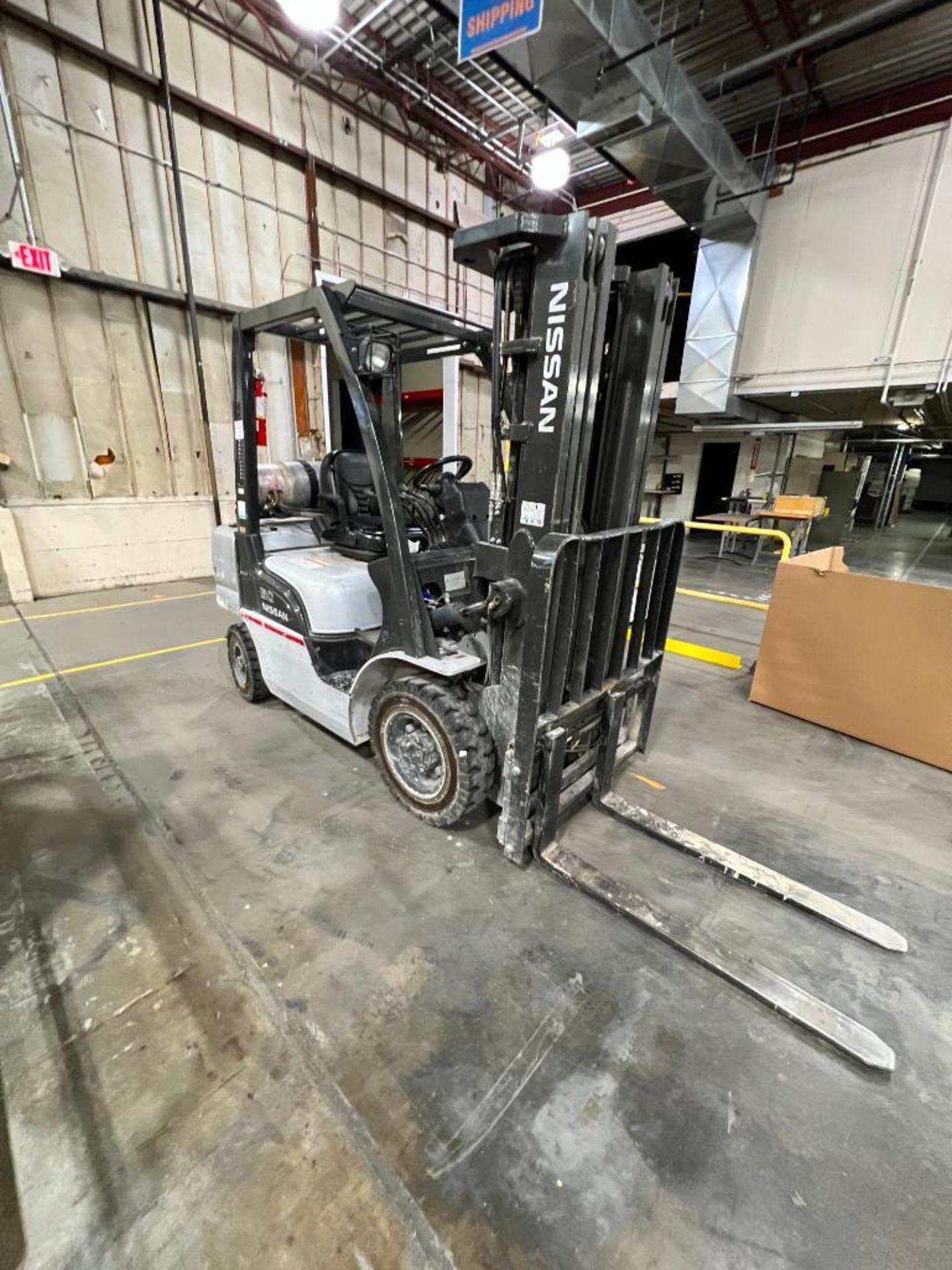 Nissan Forklift, Model MU1F2A25LV, Chassis# U1F2-9J0424, 3-Stage Mast, Max. Lift Height 177", Max. L - Image 4 of 7