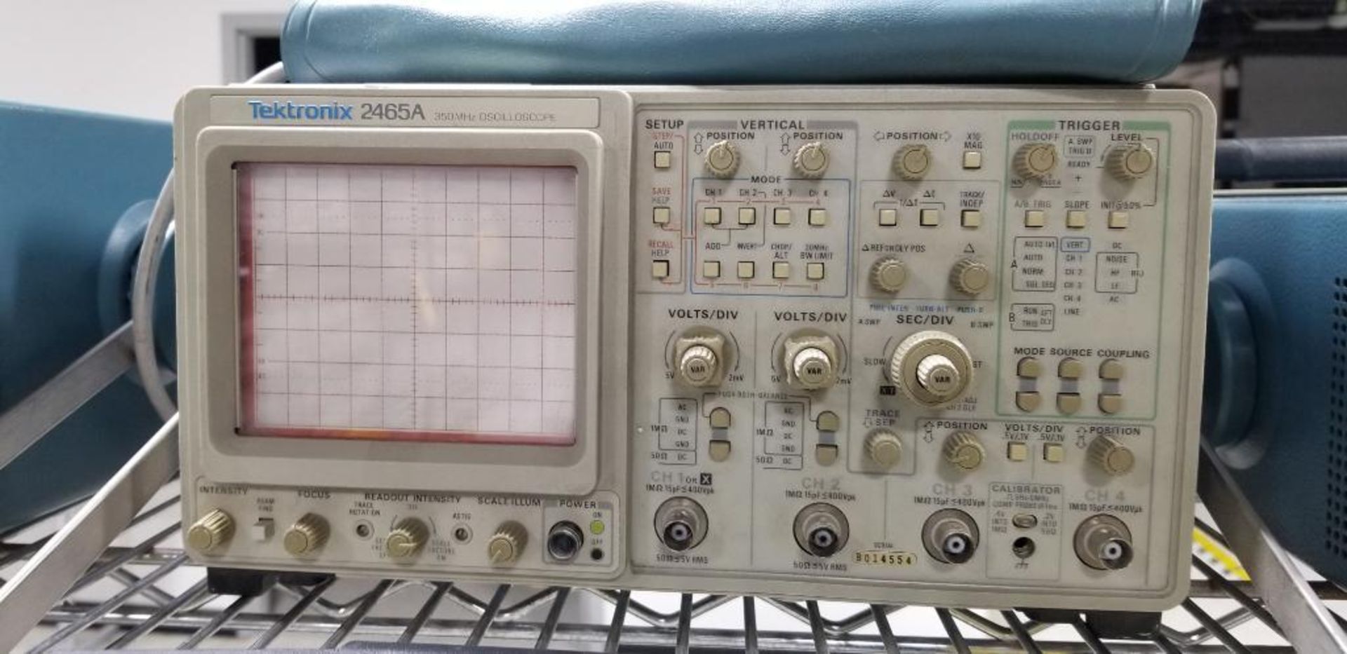 (3x) Tektronix Oscilloscopes; (1) Tektronix Model 2465A, (1) Tektronix Model 2247A, (1) Tektronix Mo - Image 3 of 7