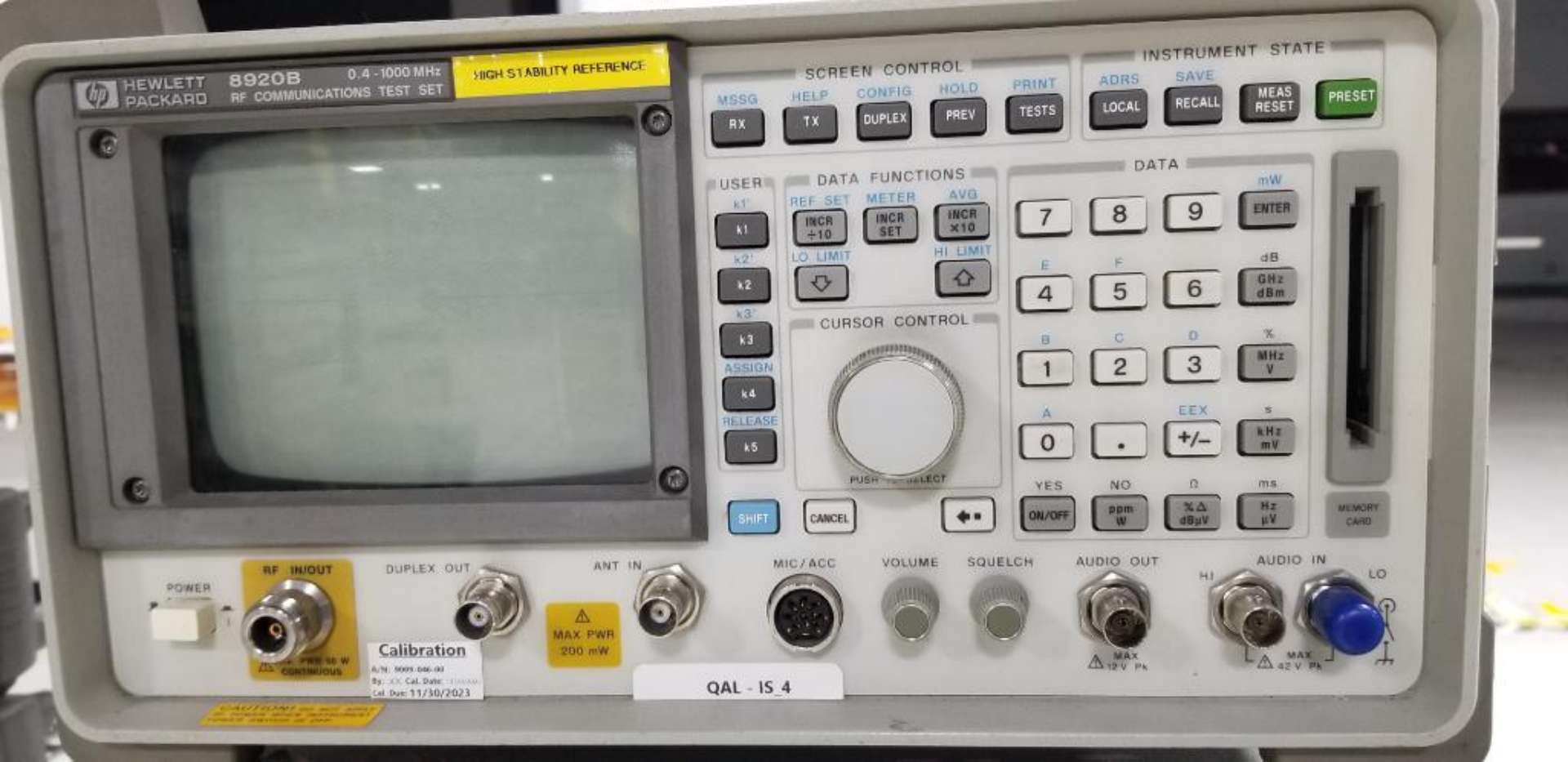 (2x) Hewlett Packard RF Communications Test Sets; (1) HP Model 8920A ...