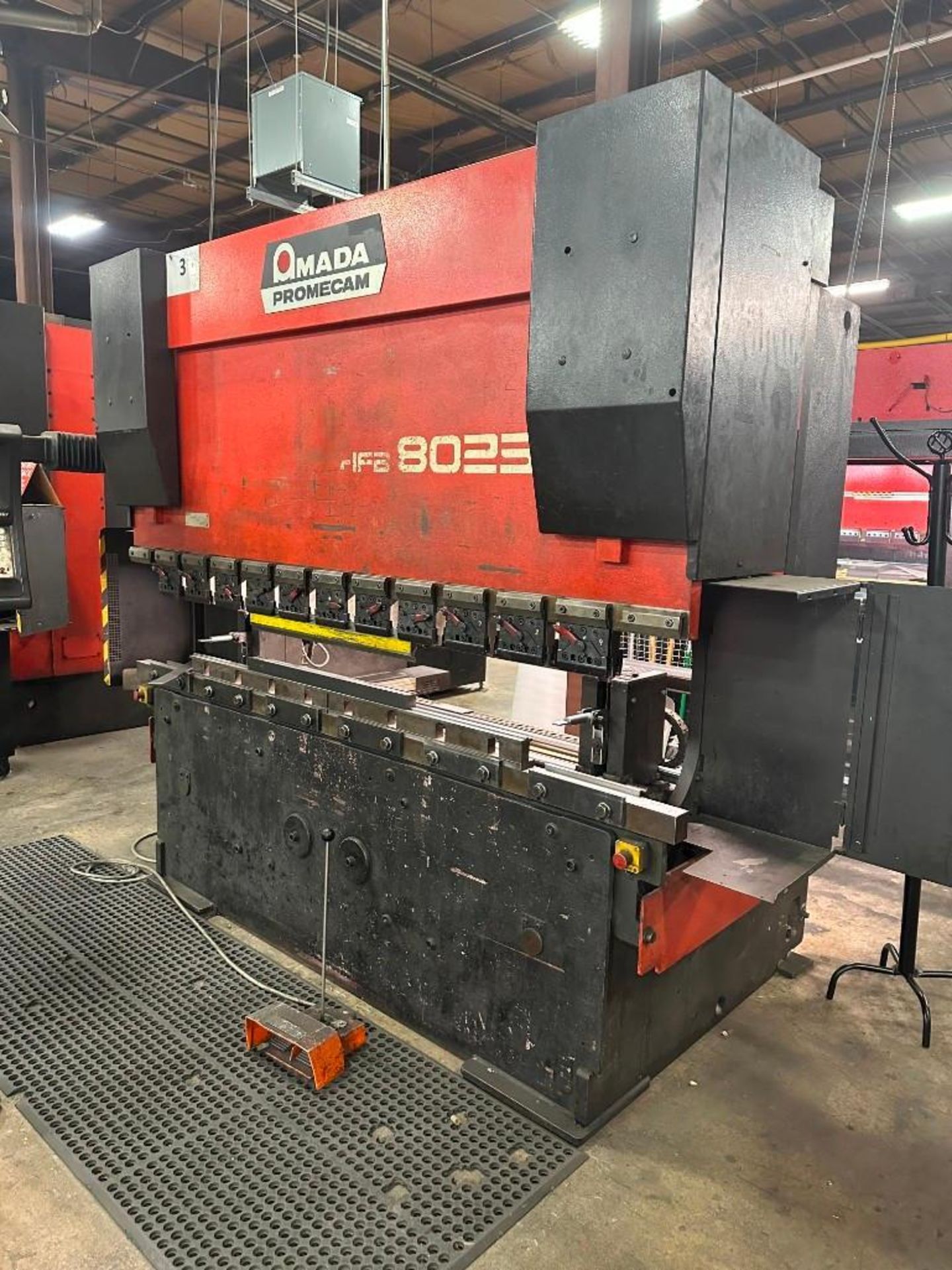 1998 Amada HFB-8025 88 Ton Press Brake, 7.8" Stroke, 98" Max. Bending Length, 16.5" Throat (Location