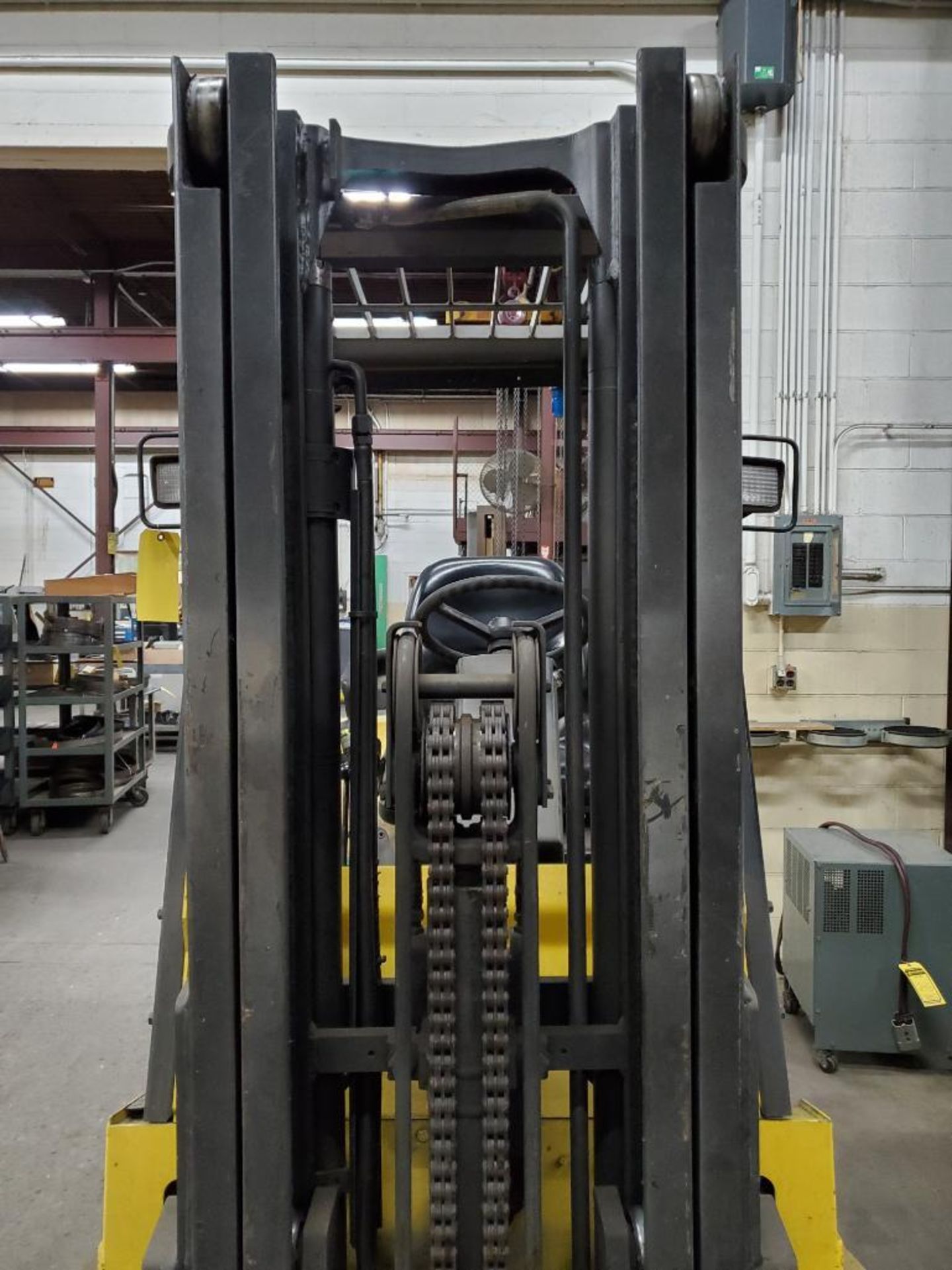 Hyster 10,000 LB. Electric Forklift, 36V, Model E100XLS, S/N C098V04767, 136" Lift Height, 90" 2-Sta - Image 6 of 12