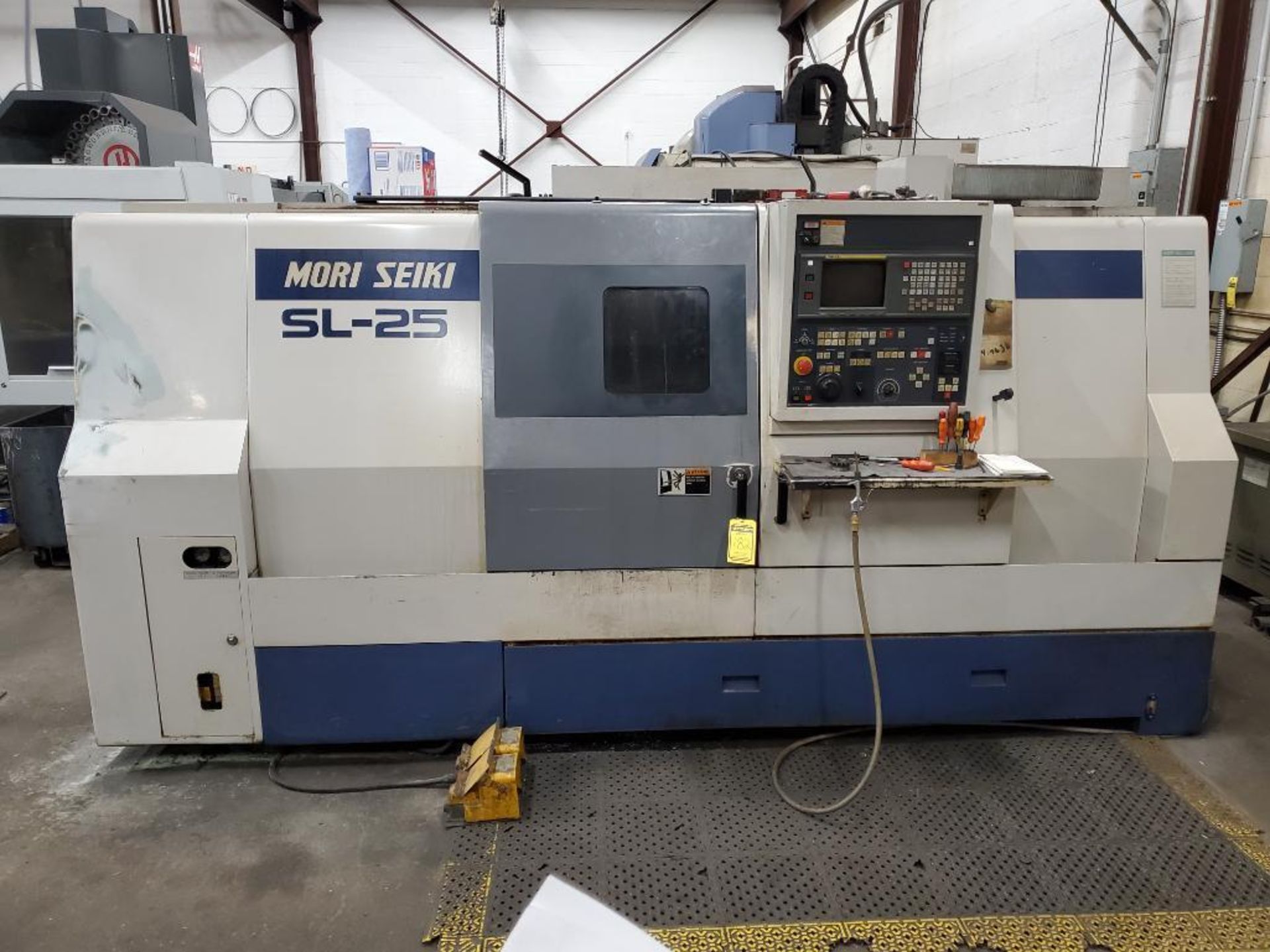 Mori-Seiki SL-25B Horizontal CNC Lathe, Fanuc MF-T6 Cnc Control, S/N 6881, 2-1/4" Bar Through Spindl - Image 2 of 13