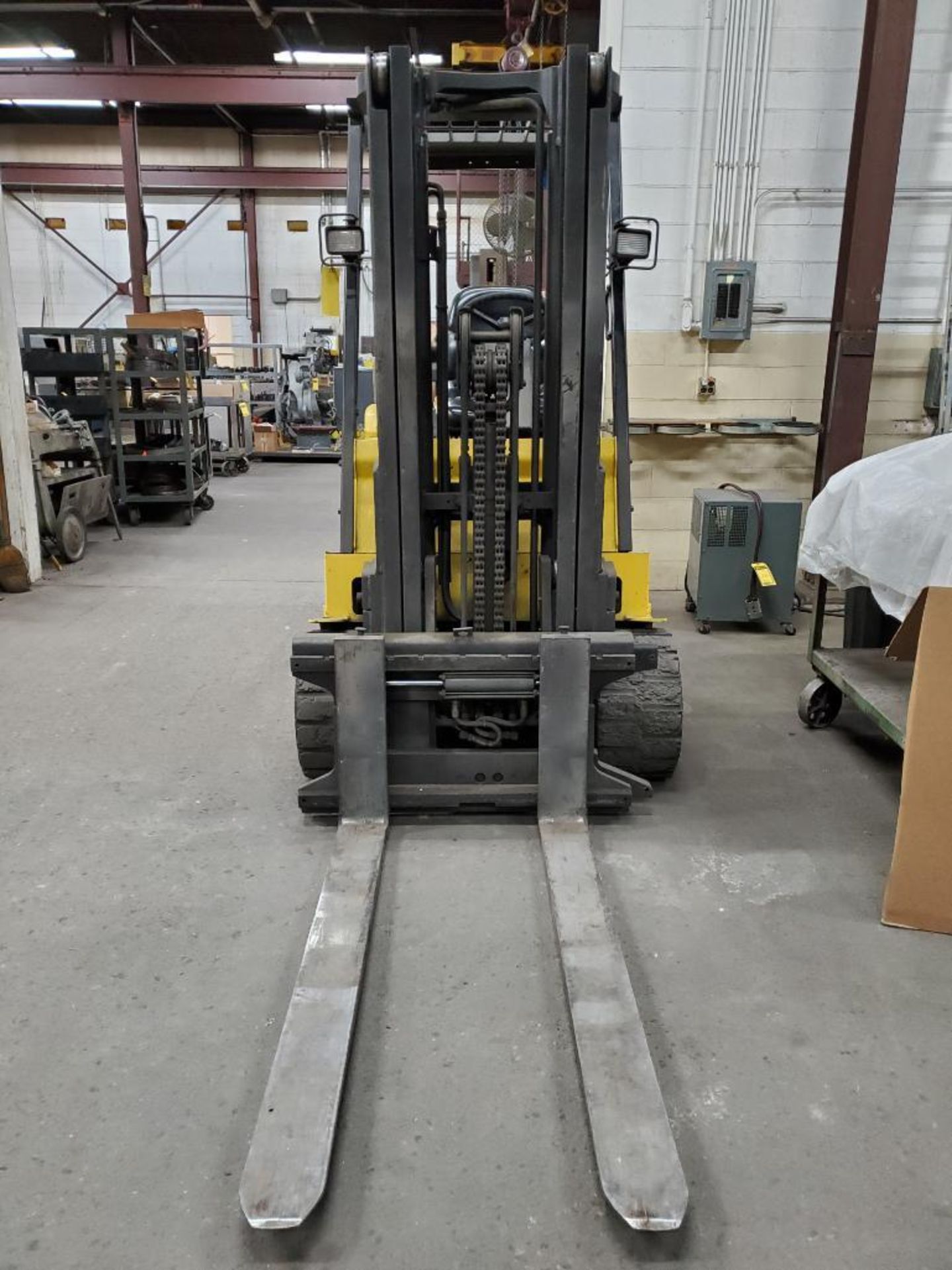 Hyster 10,000 LB. Electric Forklift, 36V, Model E100XLS, S/N C098V04767, 136" Lift Height, 90" 2-Sta - Image 3 of 12