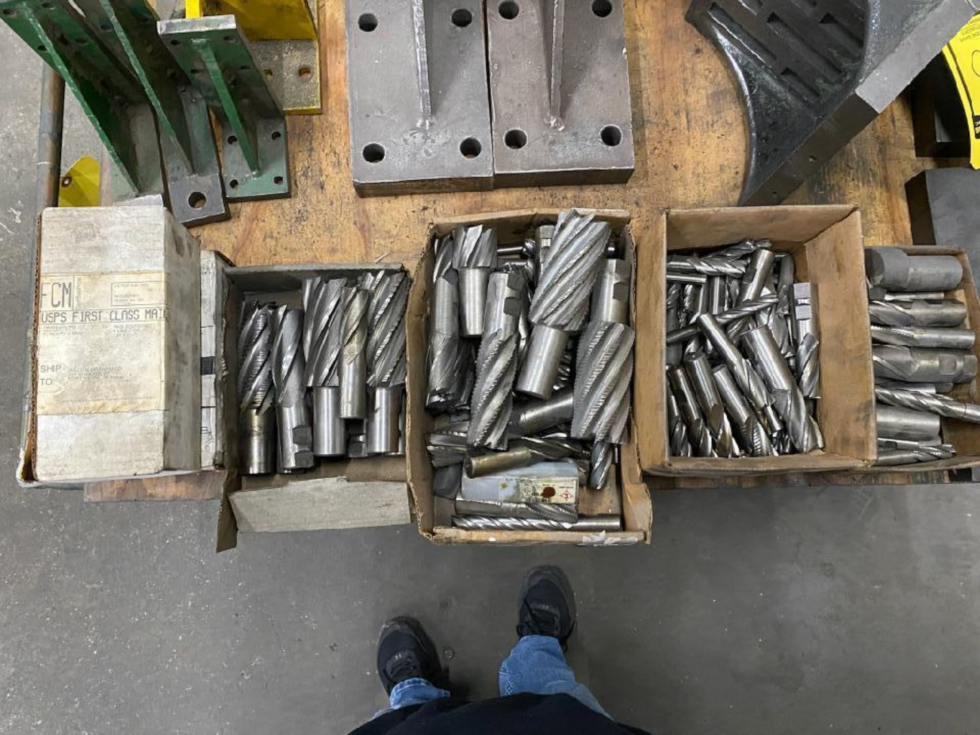 (5x) Boxes of End Mills