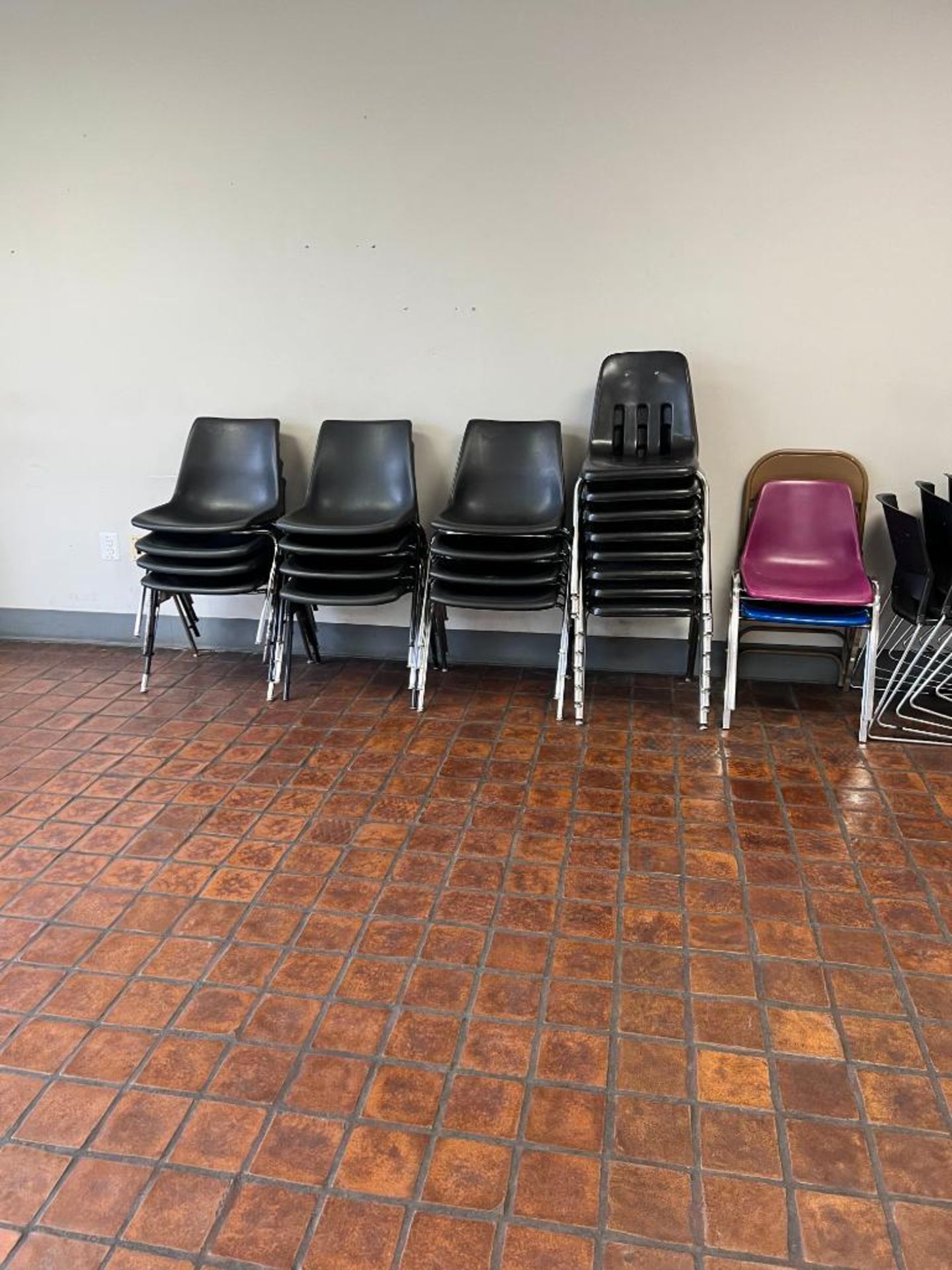 Break Room Furniture Consisting of (50) Chairs & (10) Tables ($100 Loading fee will be added to buye - Image 3 of 3