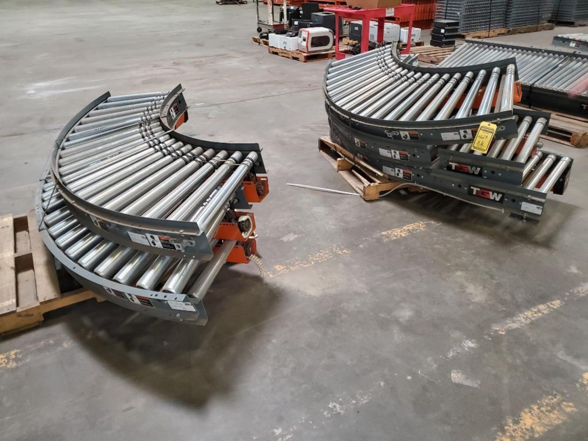 (6x) TGW Roller Conveyor, 21-1/ 2" Rollers ($25 Loading fee will be added to buyers invoice)
