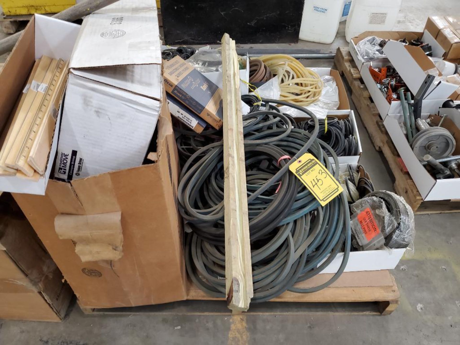 Pallet of Assorted Belts ($25 Loading fee will be added to buyers invoice) - Image 2 of 6