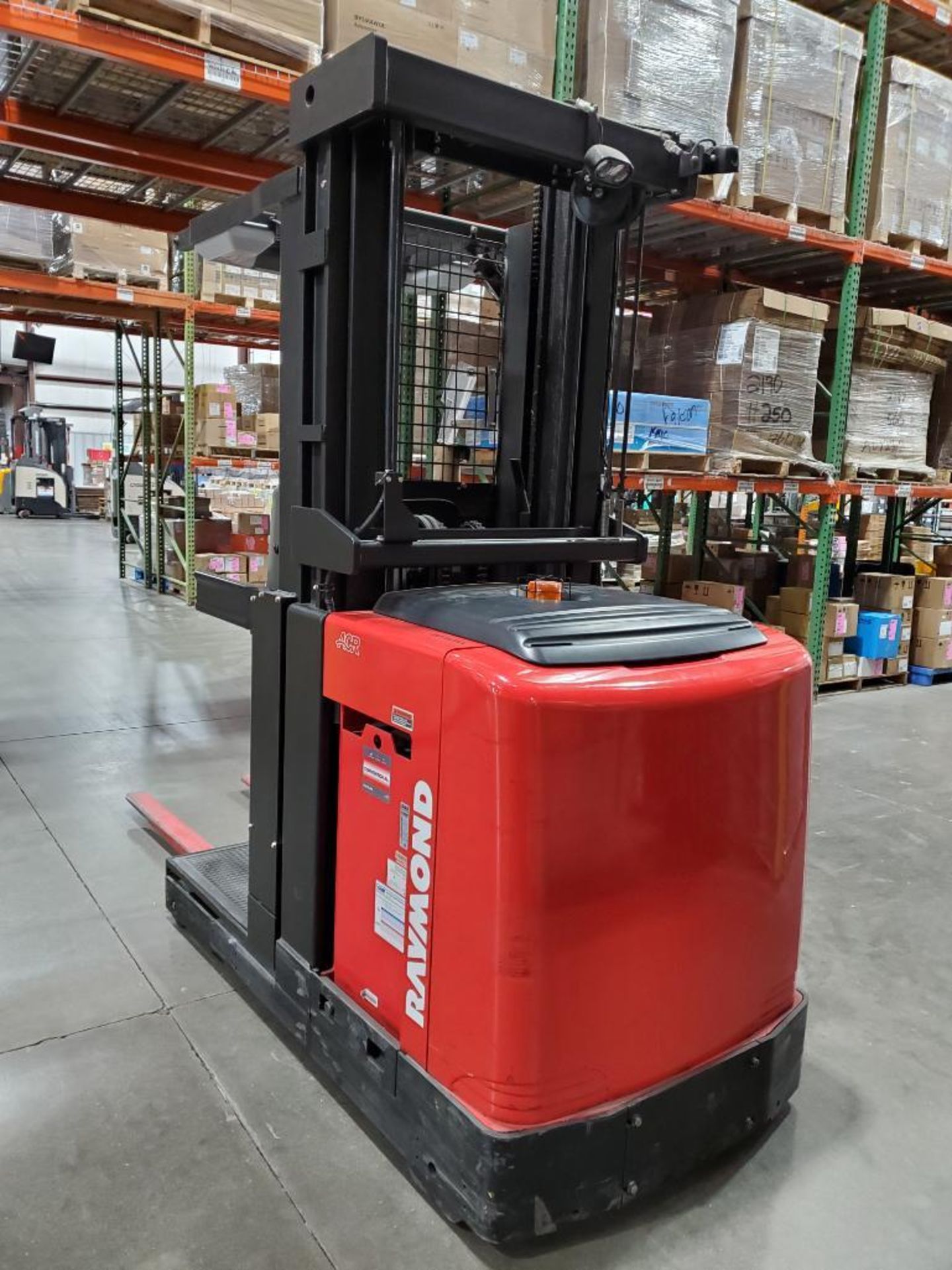 2020 Raymond Electric Stock/Order Picker Truck, Model 530-OPC30TT, 3,000 LB. Capacity, 210" Lift Hei - Image 8 of 11