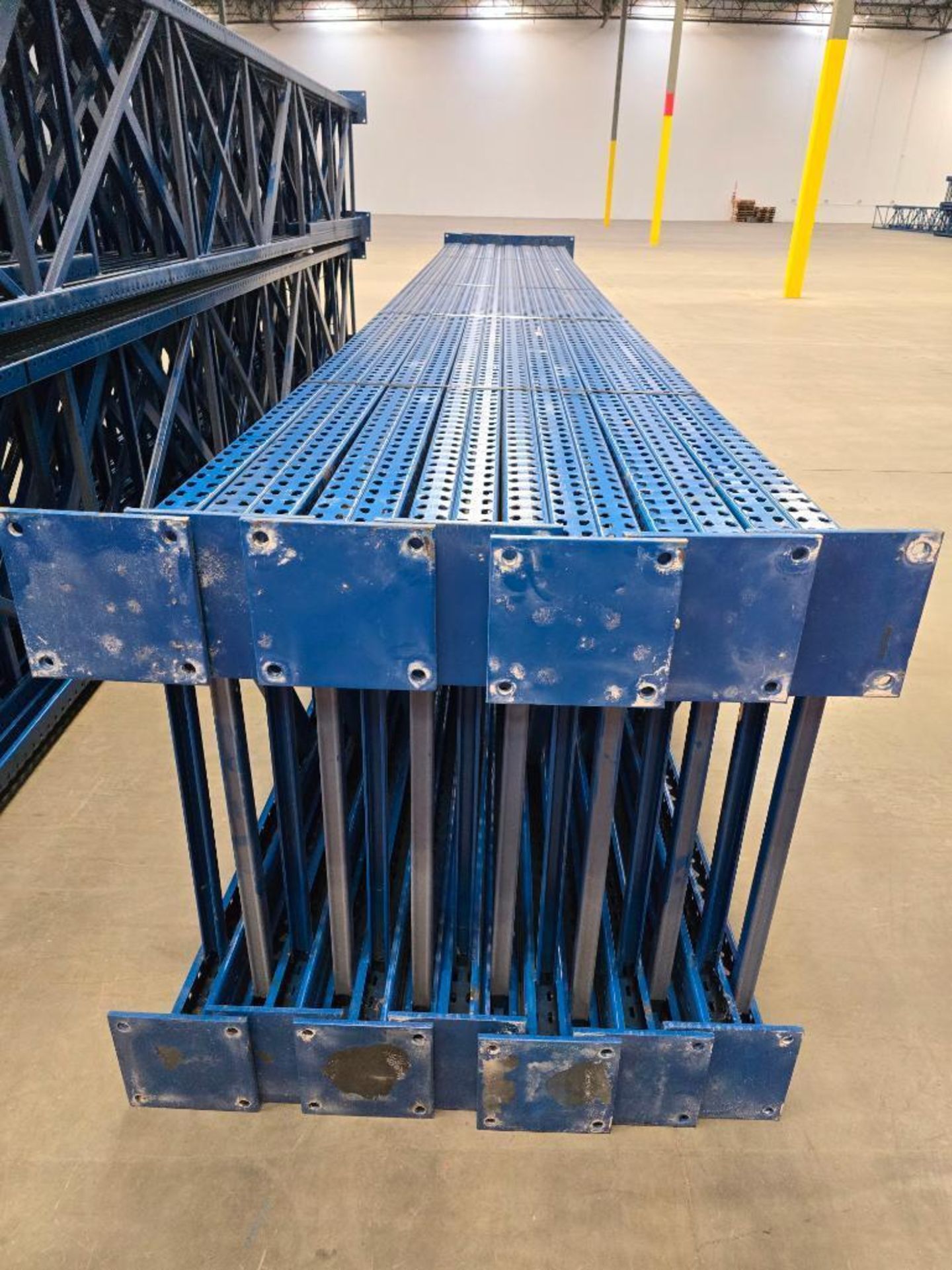 (16X) 42" X 26' Teardrop Pallet Rack Uprights, 3" X 3" Columns, Welded, 10" X 10" Seismic Foot Plate - Image 9 of 10