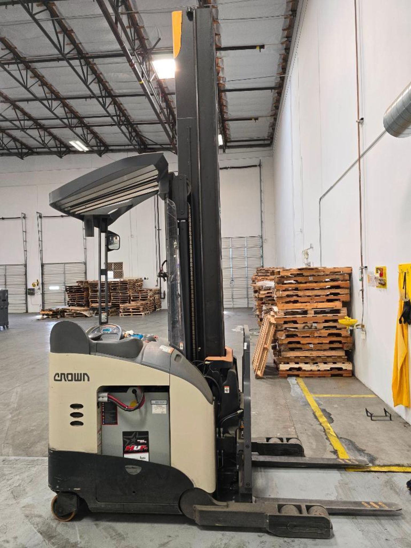 2017 Crown Monomast 4,500-LB. Capacity Reach Truck, Model: RM 6000 Series, 36-Volts, S/N: 1A486193,