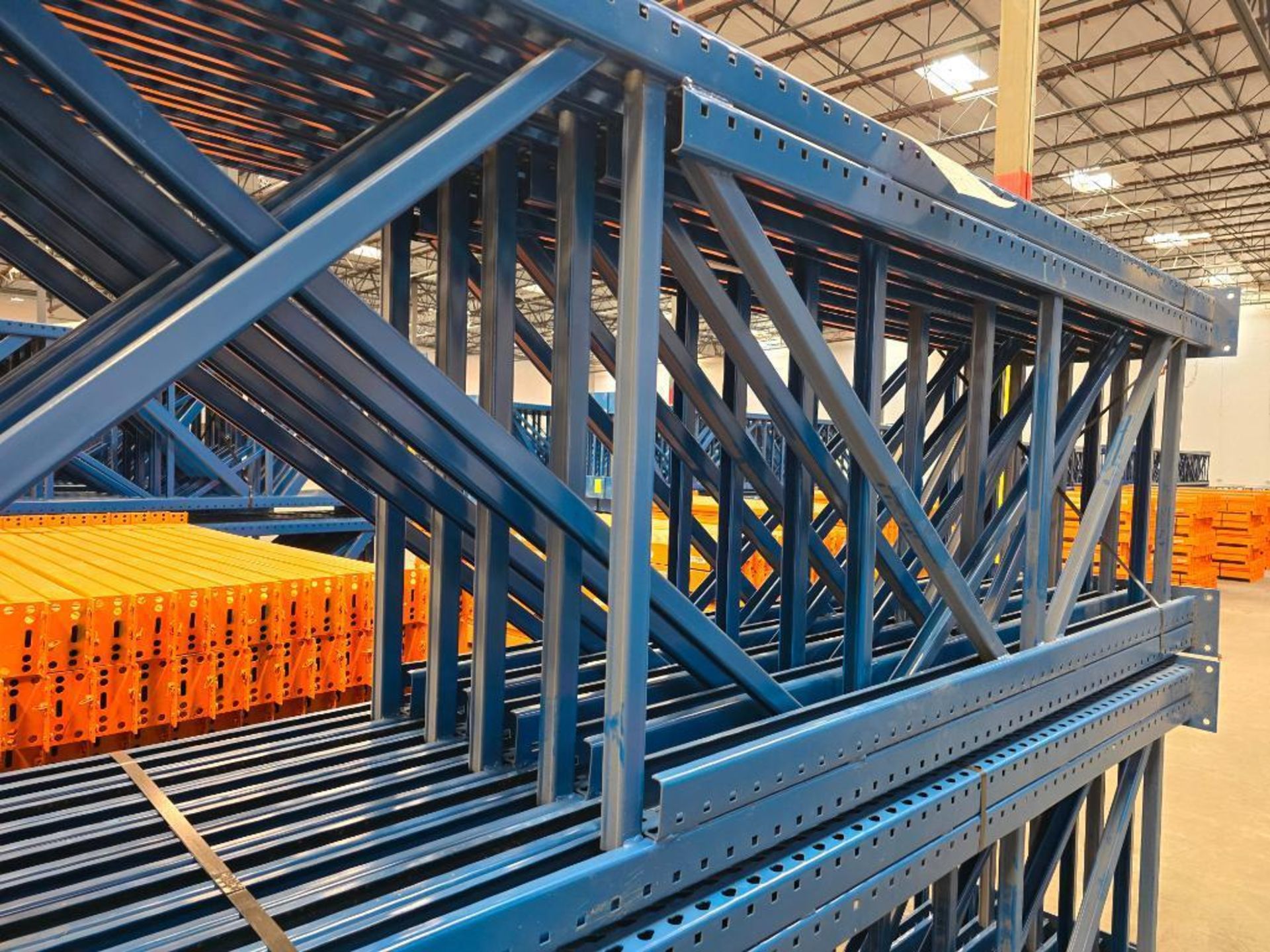 (20X) 42" X 26' Teardrop Pallet Rack Uprights, 3" X 3" Columns, Welded, 10" X 10" Seismic Foot Plate - Image 6 of 12