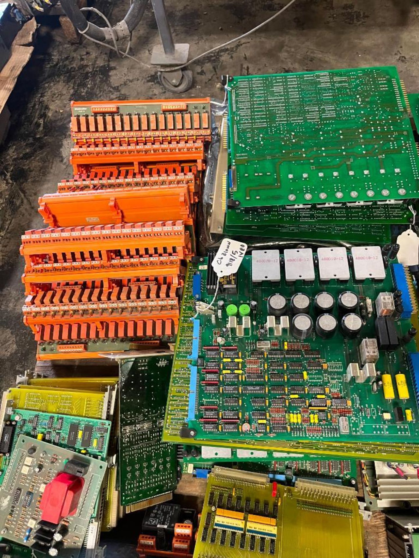 (2) Skids Consisting of AEG Modicon Modbus Plus Bridge Multiplexers, Brushless Motor Drivers, Modico - Bild 14 aus 14