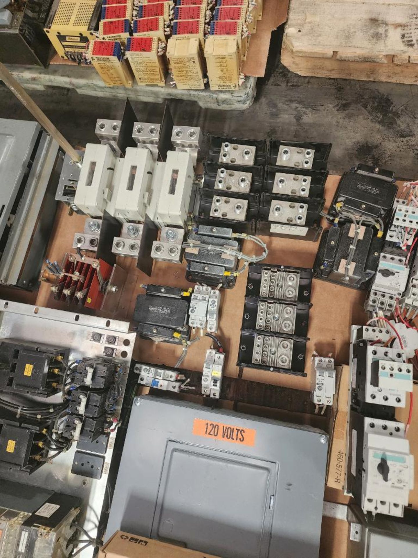 Pallet Consisting of Starters, Breakers, Distribution Blocks & Contactors, w/ Brands Such as Allen-B - Image 3 of 5