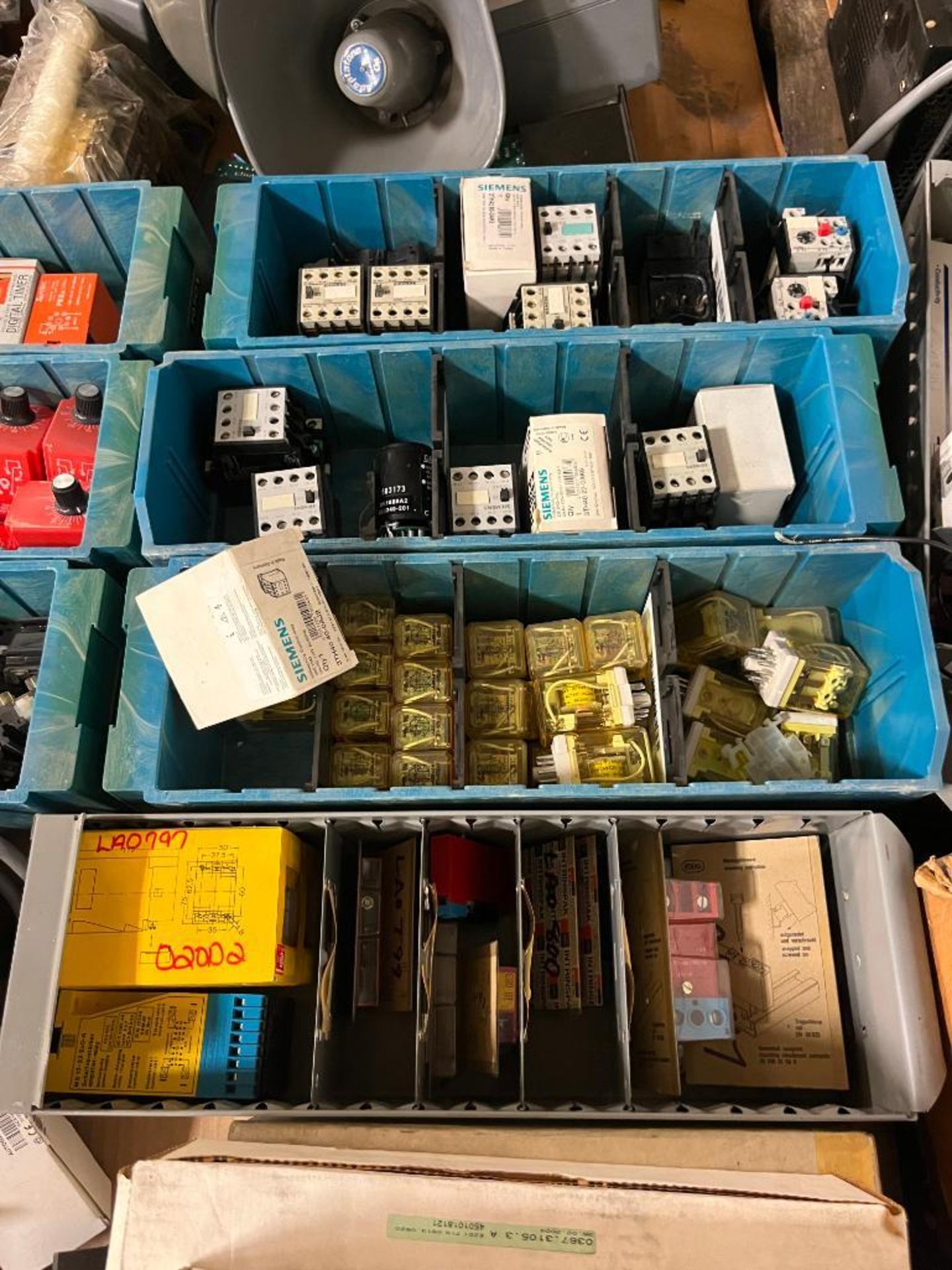 Skid Consisting of Eaton Circuit Breakers, Transistors, Pamux Brain Board Guides, Power Supplies, Ca - Image 15 of 17