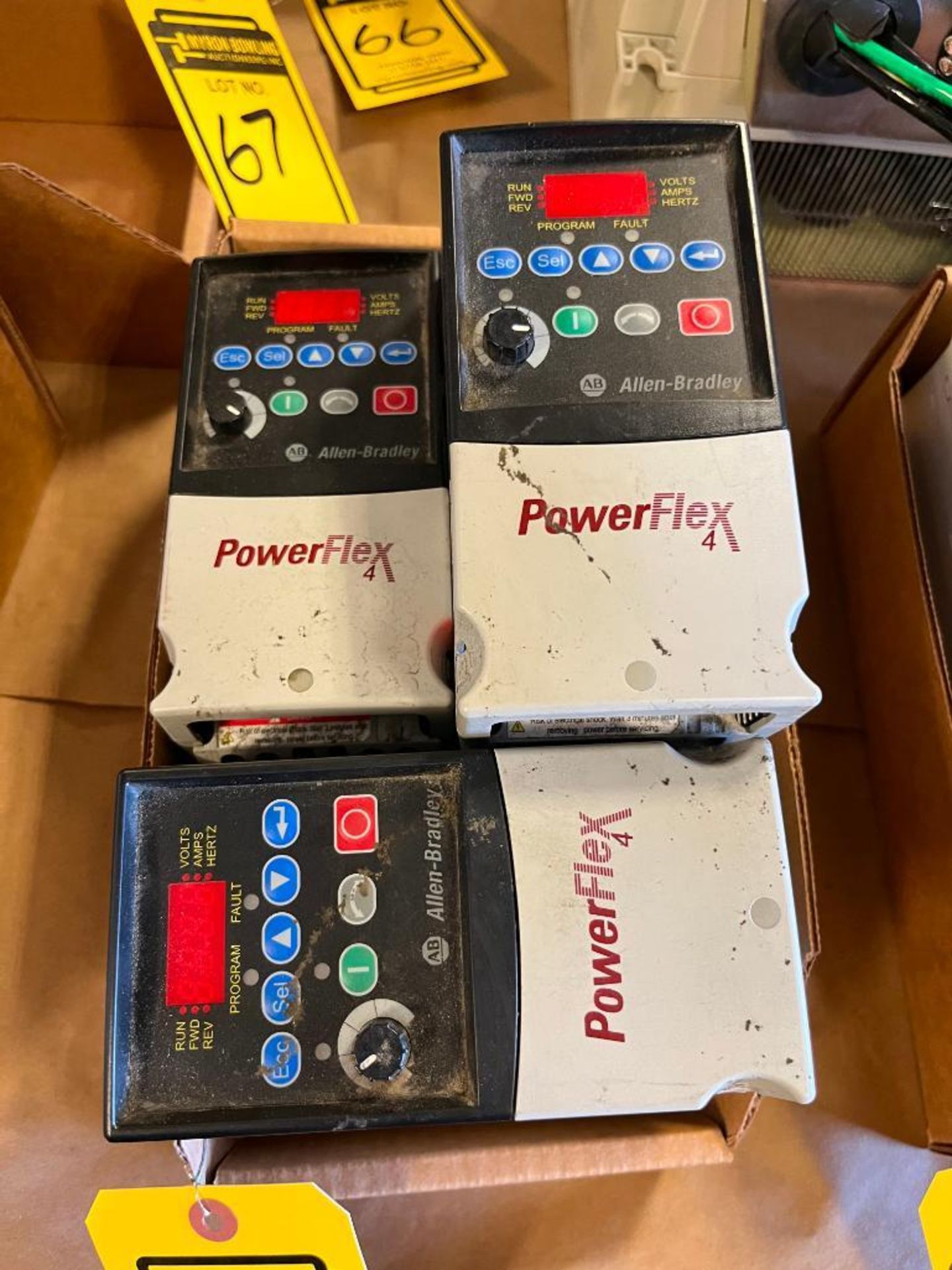 Box of Allen-Bradley PowerFlex 4 Drives, Catalog Number 22A-D4P0N104, Series A - Image 2 of 3