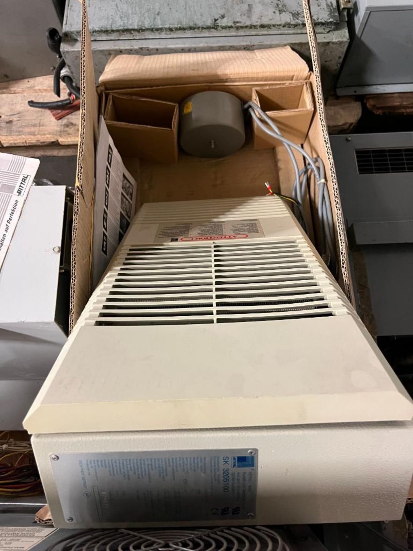 Skid Consisting of AC Cooling Units, (1) Hoffman Narrow Spectra Cool Indoor/Outdoor Unit, (2) McLean - Image 7 of 8