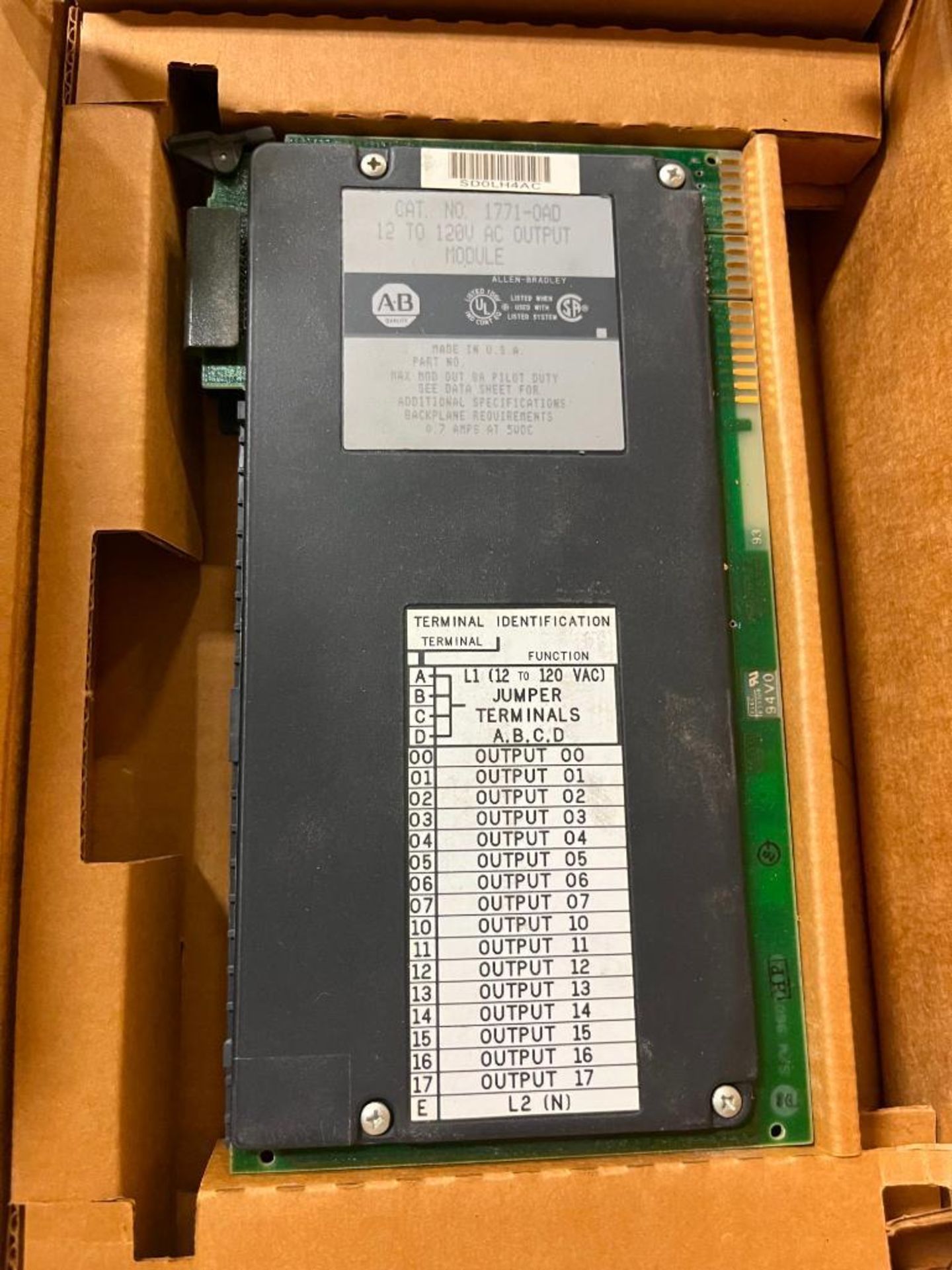 Skid Consisting of Eaton Circuit Breakers, Transistors, Pamux Brain Board Guides, Power Supplies, Ca - Image 3 of 17