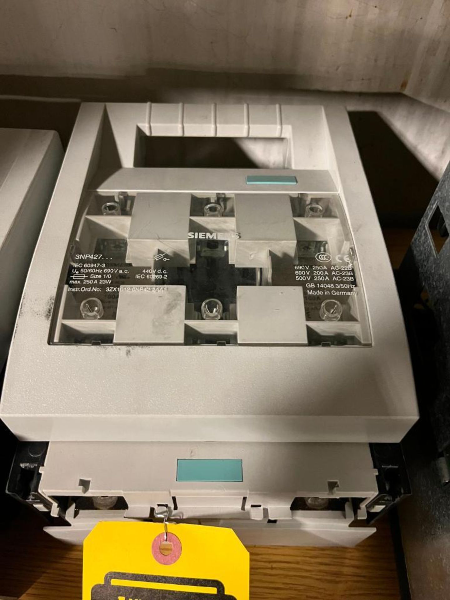 (2x) Siemens Fuse Switch Disconnect - Image 3 of 3