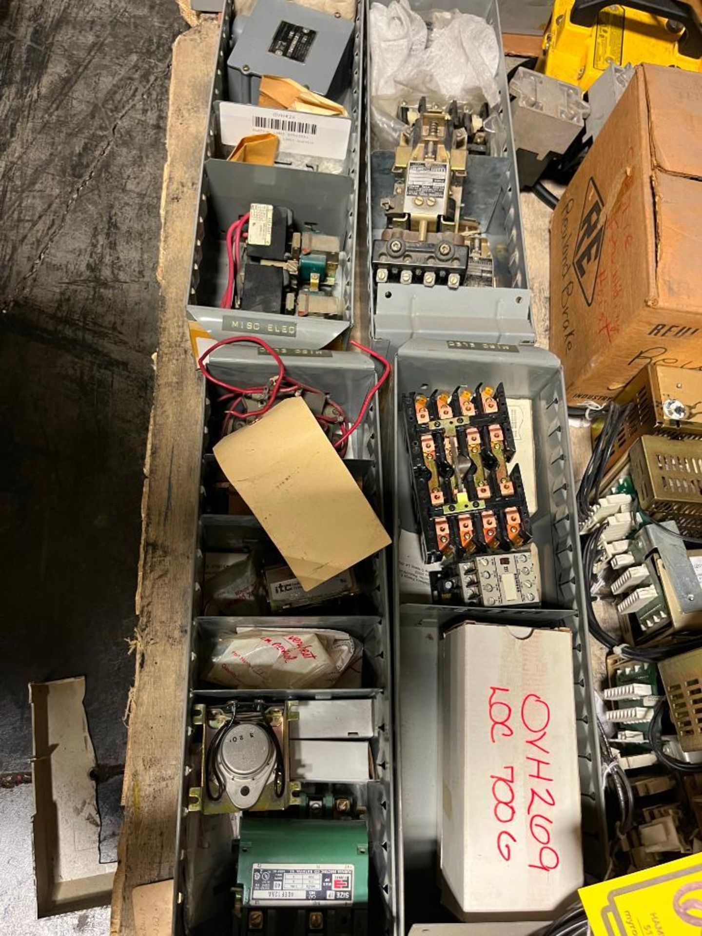 Pallet Consisting of Foxboro Specific Vapor, Analyzers, Power Supplies, Magnetic Contactors - Image 2 of 13