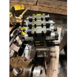 Parker Hydraulic Block w/ Parker Valves