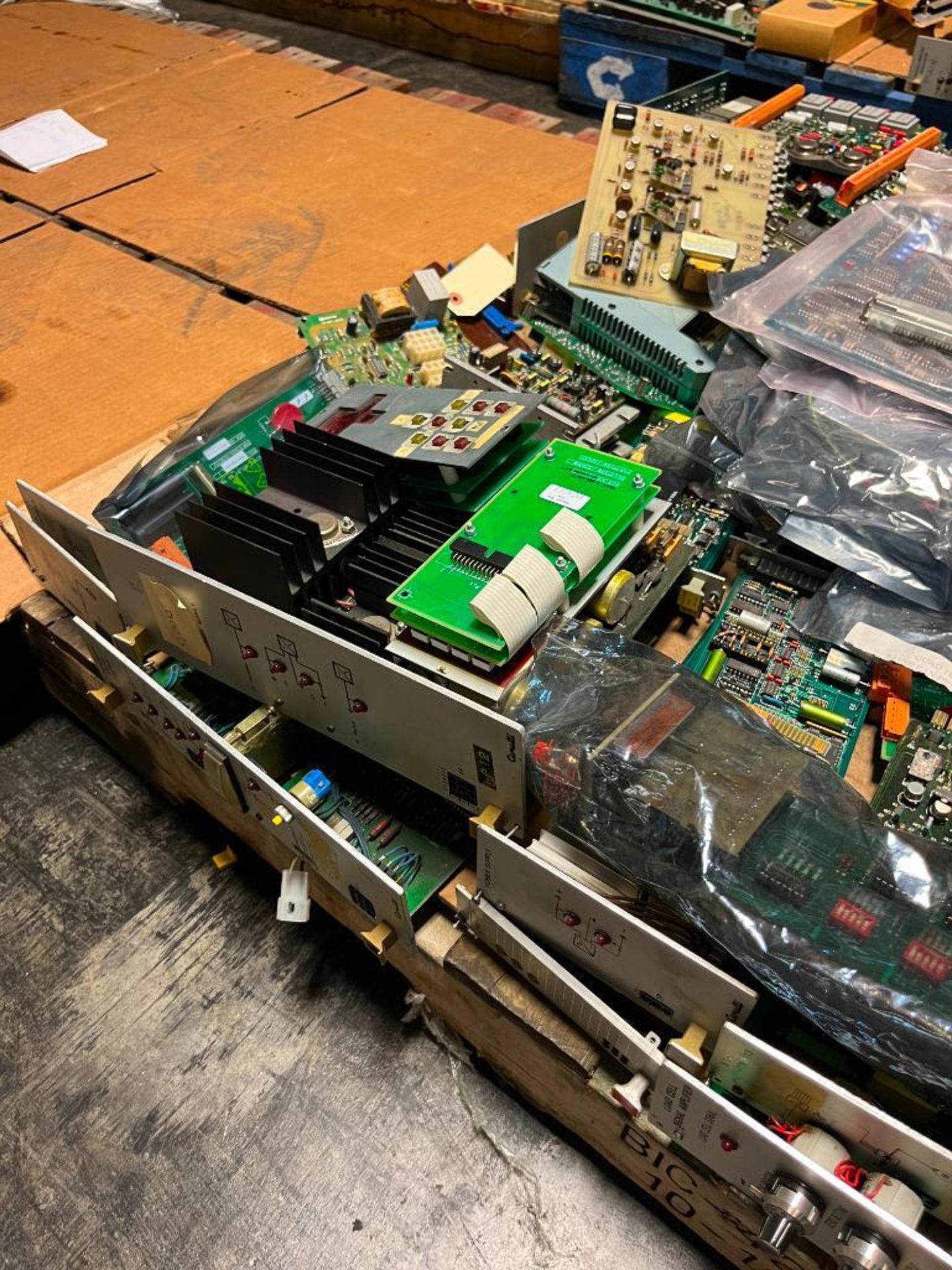 Pallet of Assorted Circuit Boards - Image 5 of 8