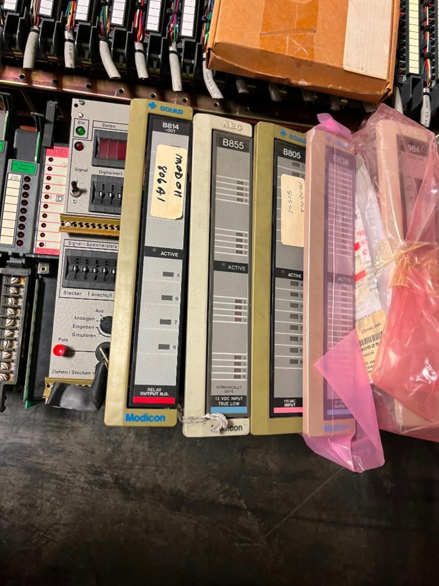 Pallet of AEG, Sy/Max, Allen Bradley Modicon Modules - Image 11 of 13