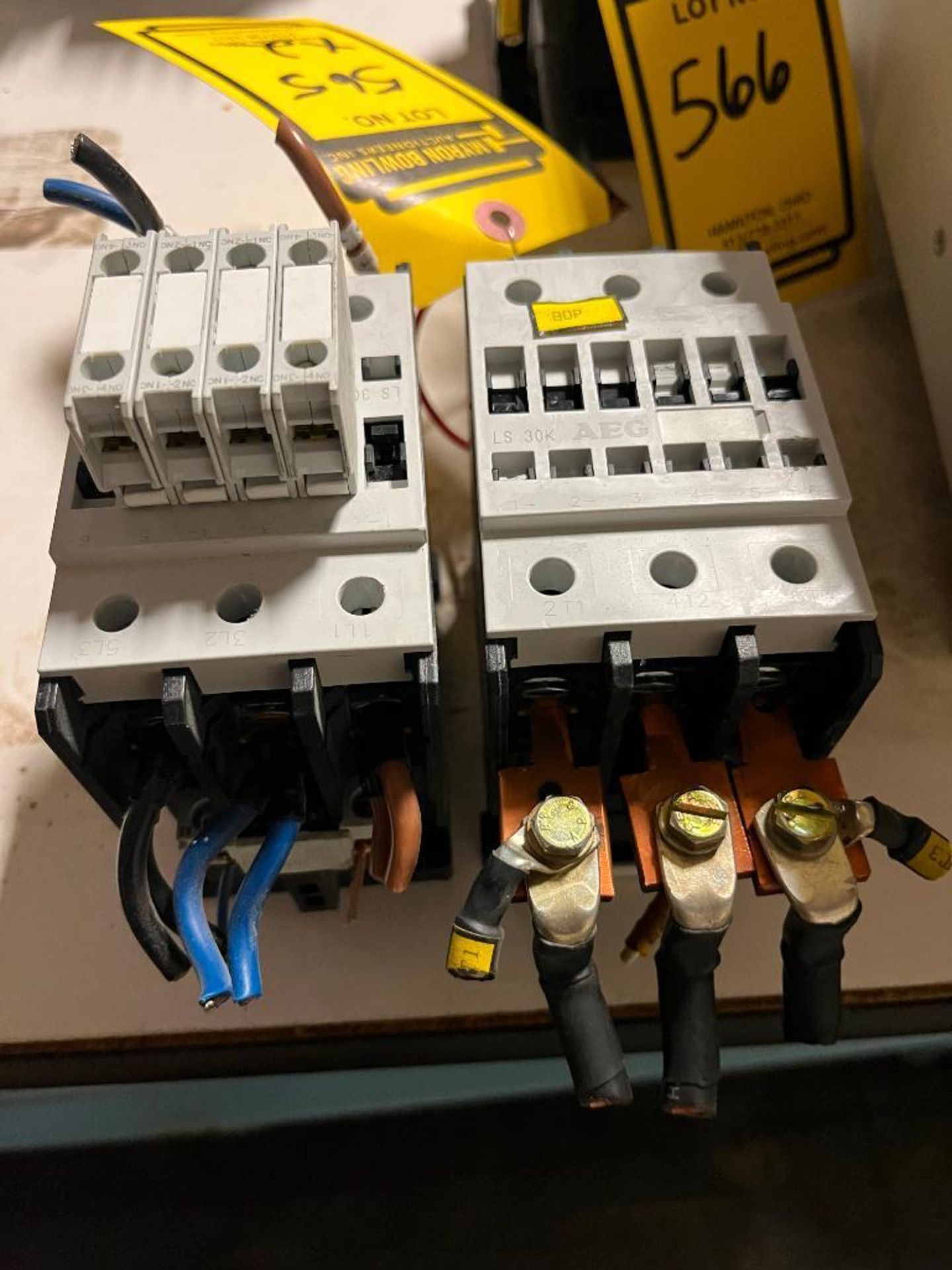 (2x) AEG Contactor