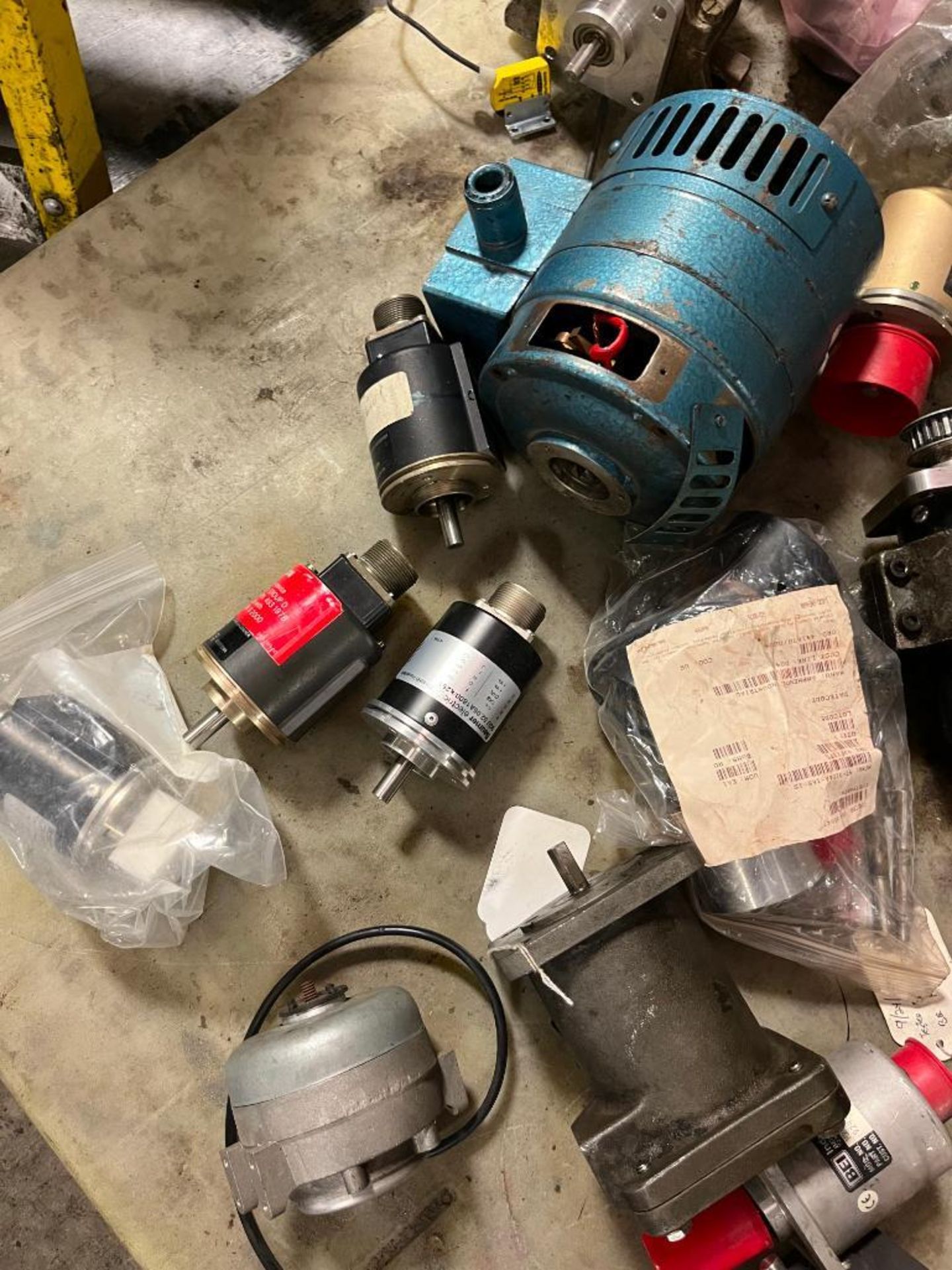 Skid Consisting of Assorted Gear Motors - Image 3 of 13