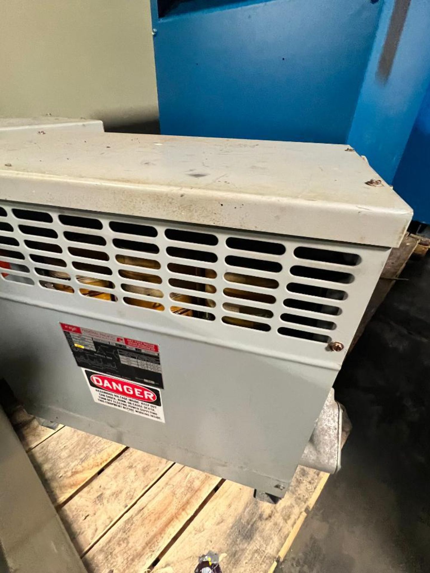 Federal Pacific/Reliance Electric Dry Type Motor Drive Isolation Transformer AA, Model 36B, 11 KVA, - Bild 2 aus 3