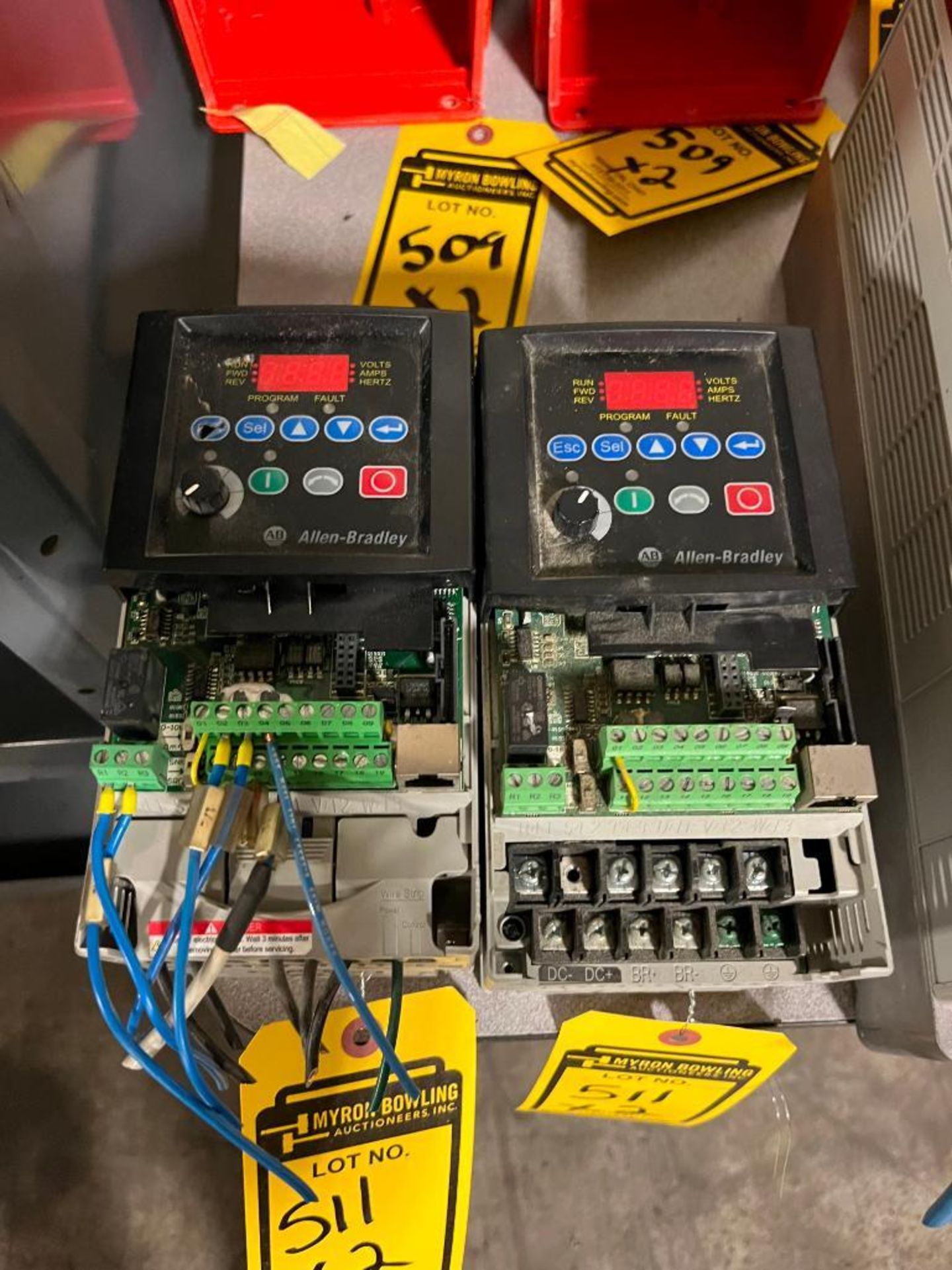 (2x) Allen Bradley AC Drives, Input Single Phase, Output 3-Phase - Image 2 of 3