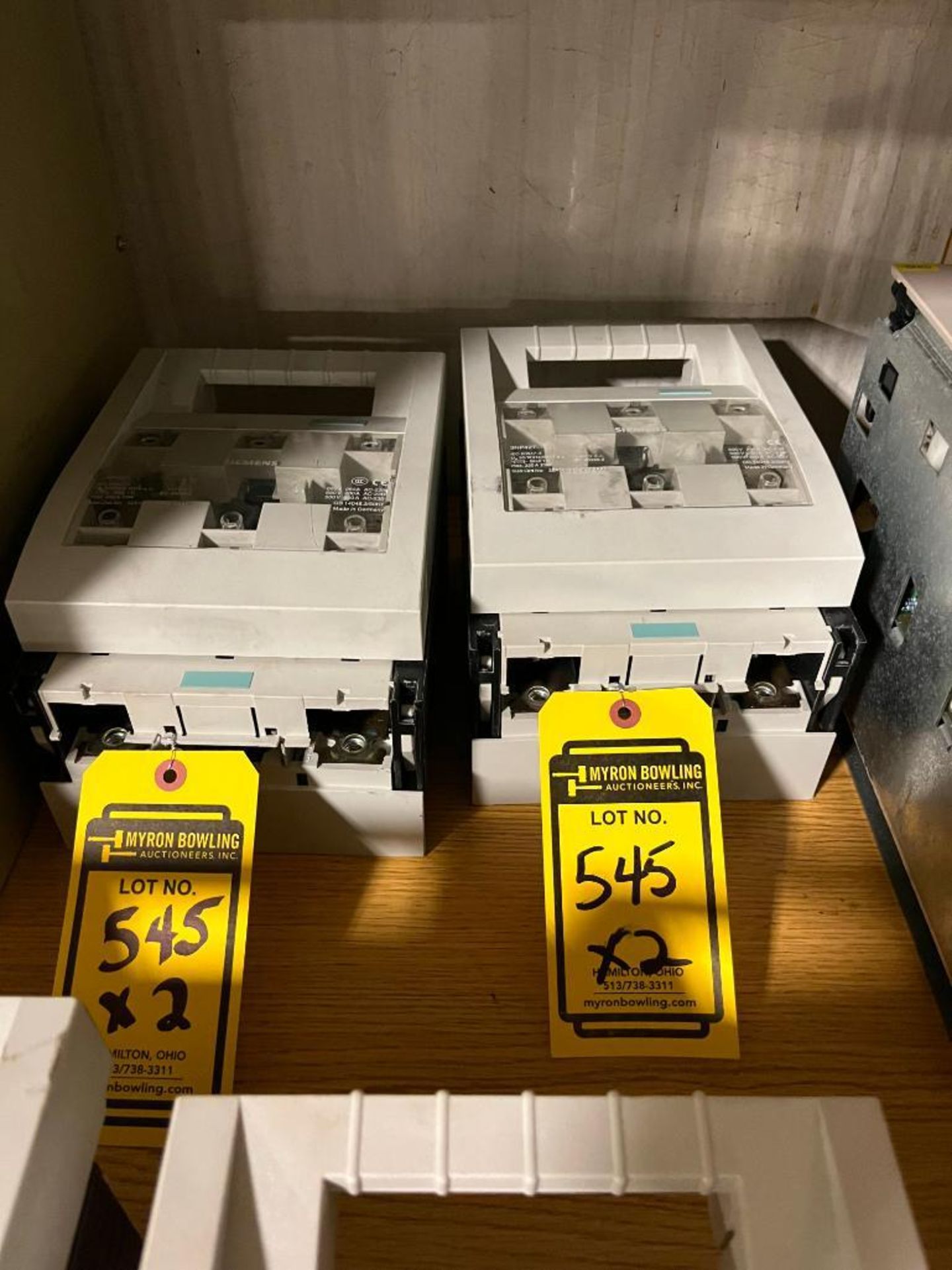 (2x) Siemens Fuse Switch Disconnect