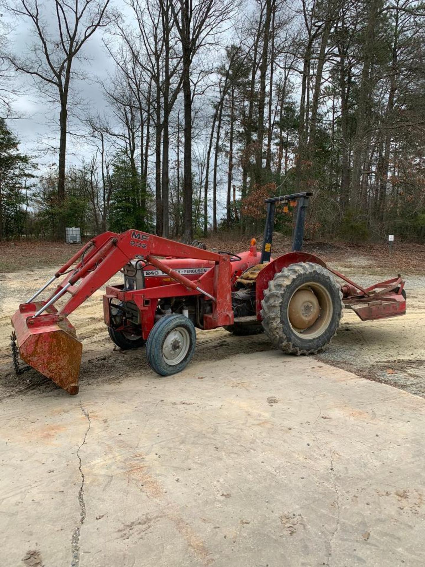 Massey Ferguson 240 Tractor, Model 240, 2 Wheel Drive, 6' Bucket, Bush Hog, S/N P45339, 625 Hours, R