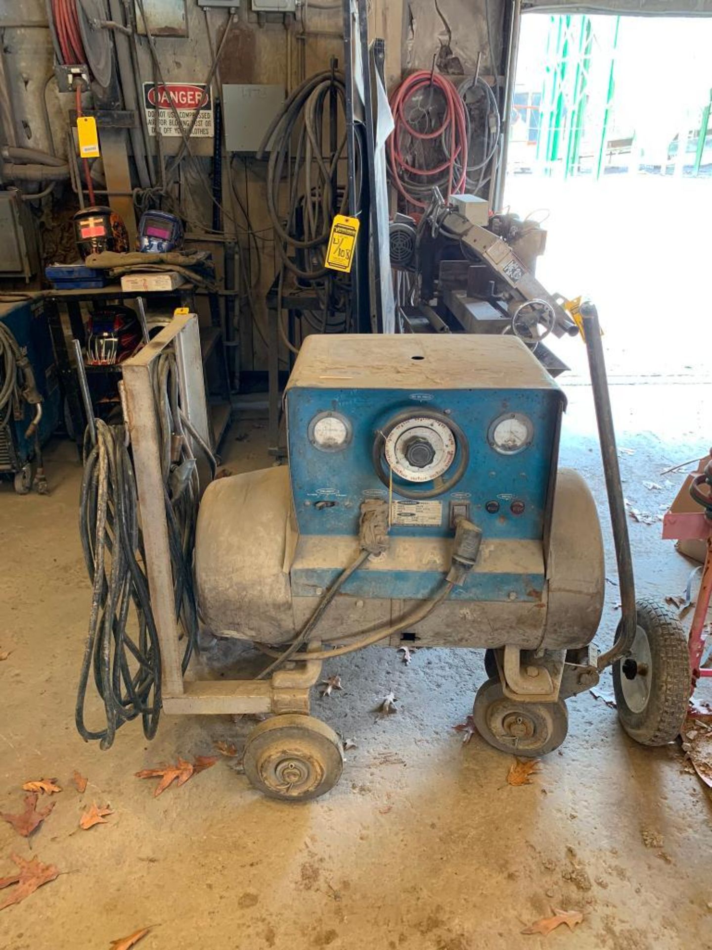 Hobart M-300 Welder