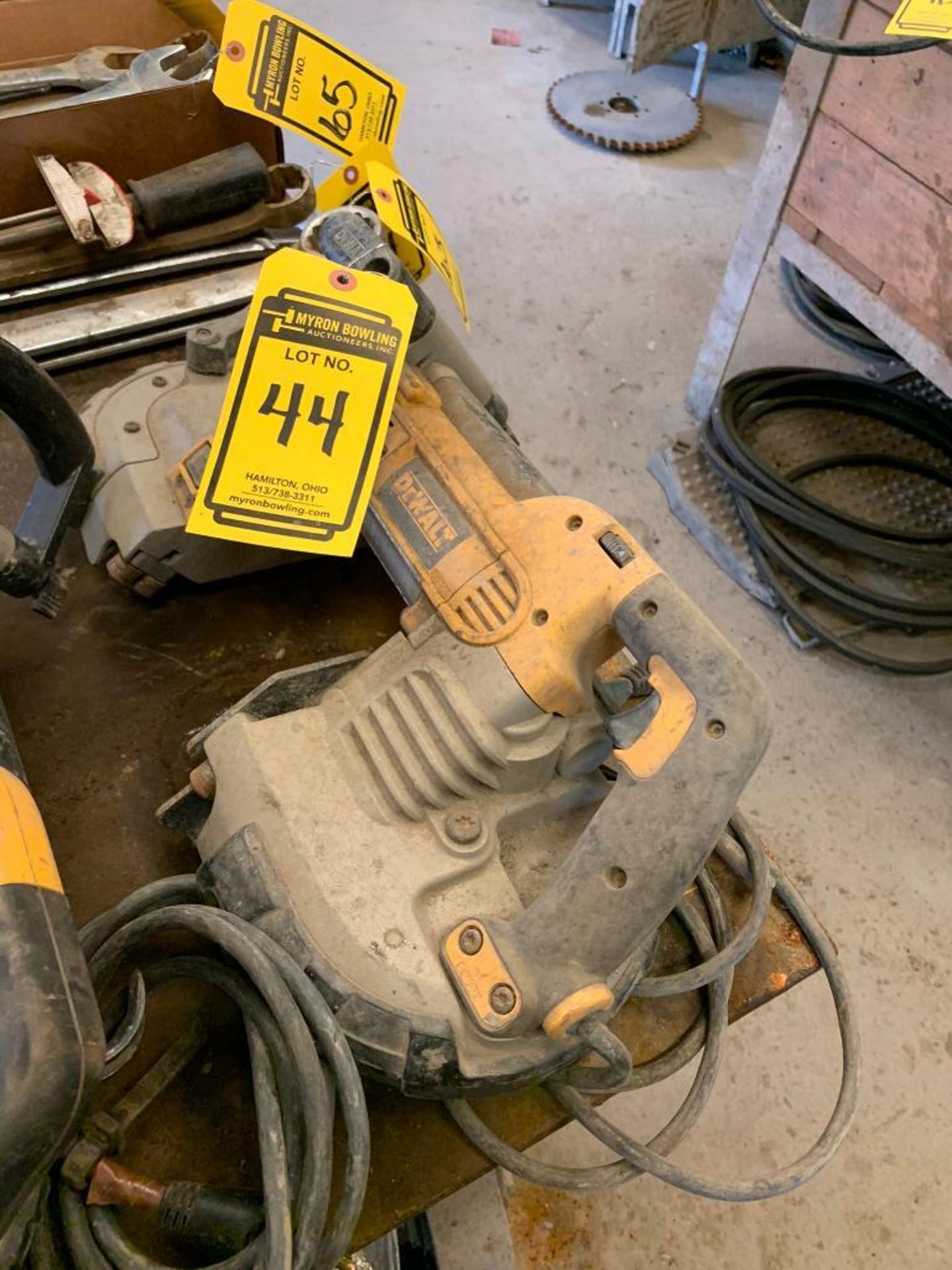 Dewalt Portable Band Saw, 120 V