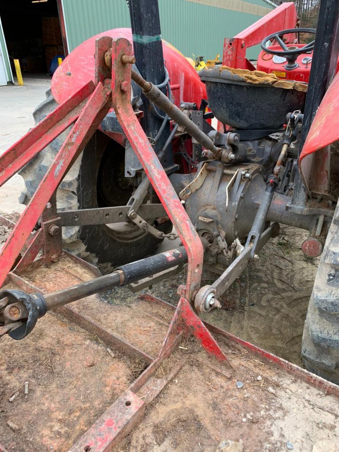 Massey Ferguson 240 Tractor, Model 240, 2 Wheel Drive, 6' Bucket, Bush Hog, S/N P45339, 625 Hours, R - Image 10 of 11